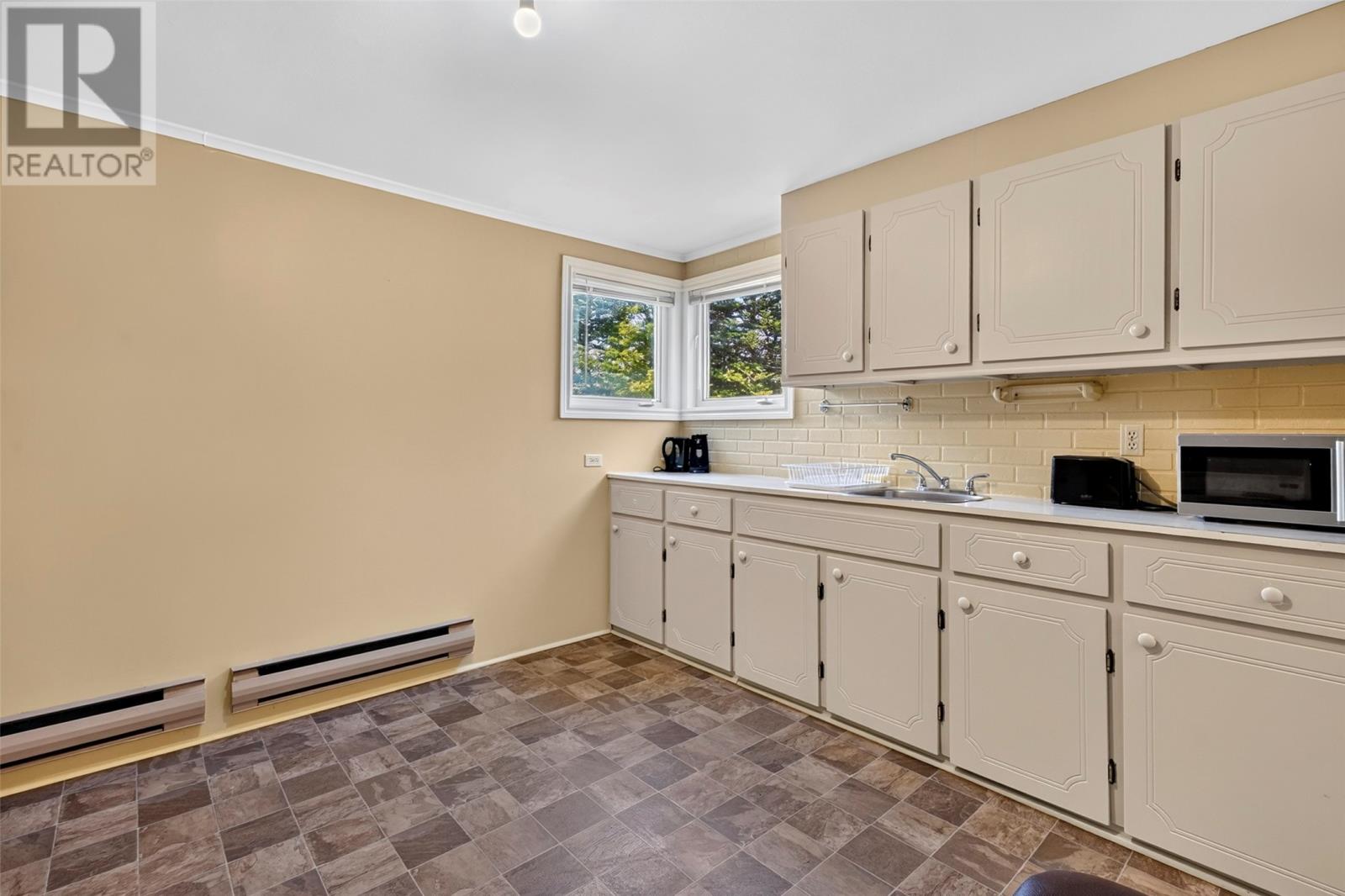 40 Godsells Road Property Photo 14