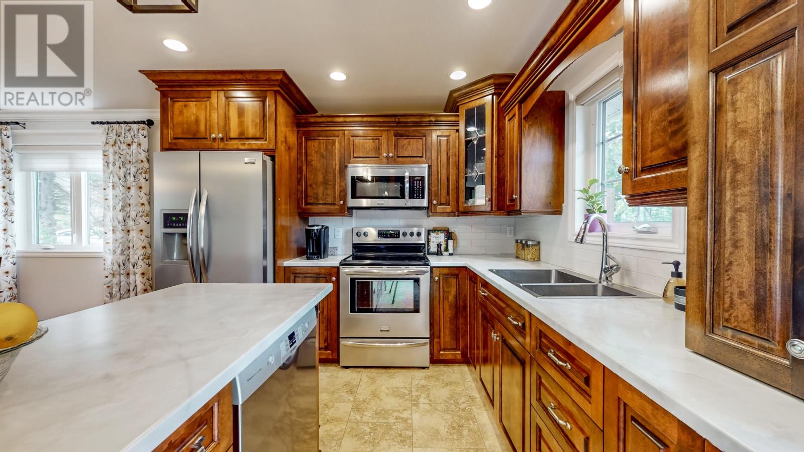 5 Ellard Place Property Photo 7