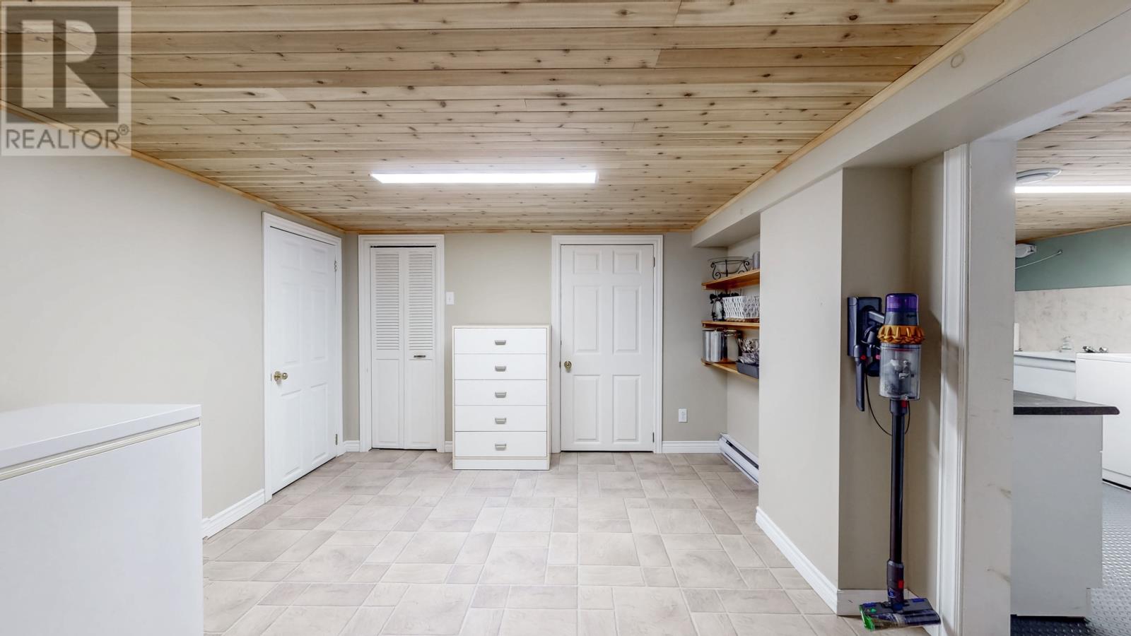 5 Ellard Place Property Photo 28