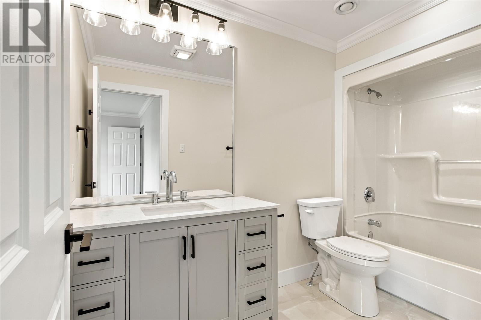 11 Hebbard Place Property Photo 30