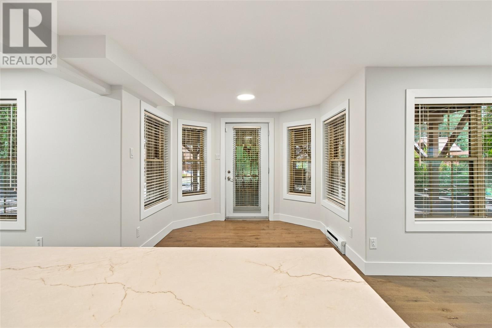 11 Hebbard Place Property Photo 35