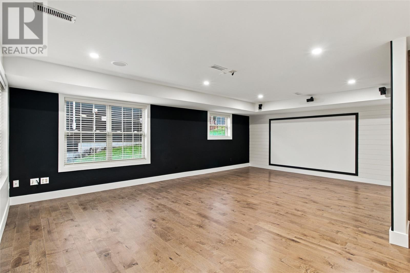 11 Hebbard Place Property Photo 37