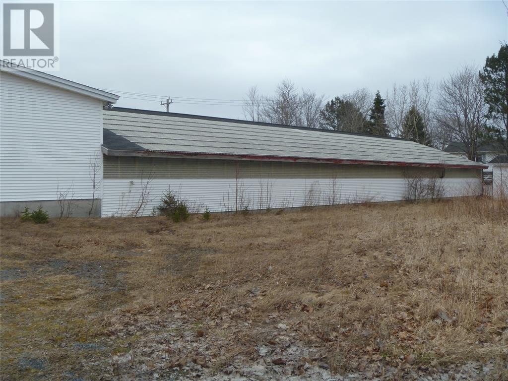 15 Powell Drive Property Photo 5