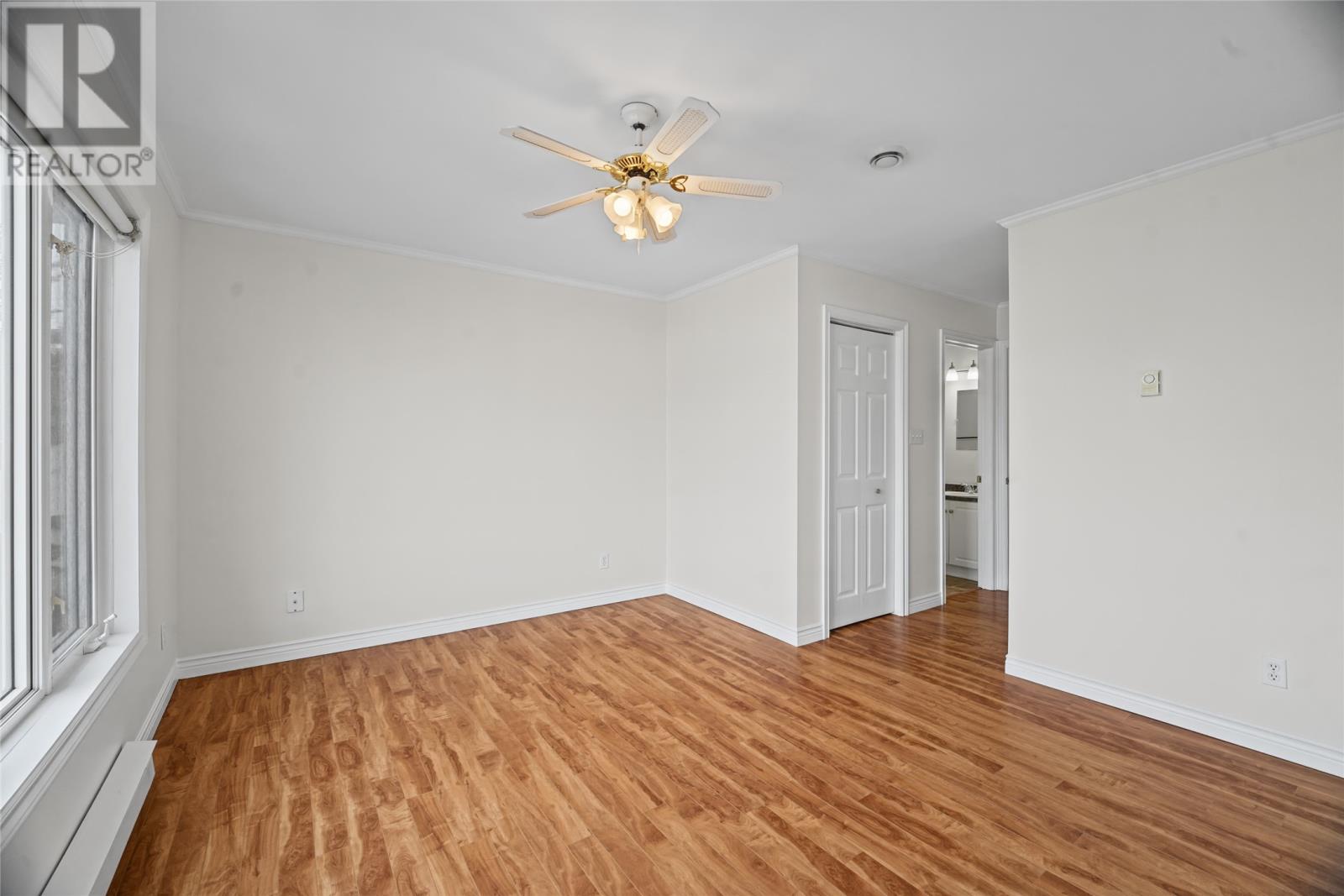 9 Eastbourne Crescent Property Photo 9