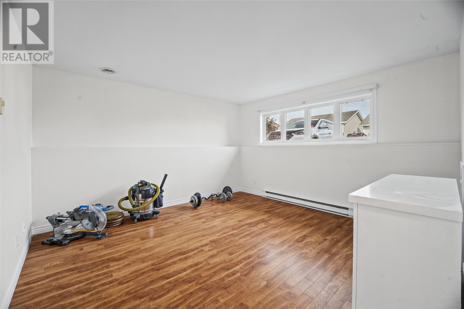 9 Eastbourne Crescent Property Photo 17