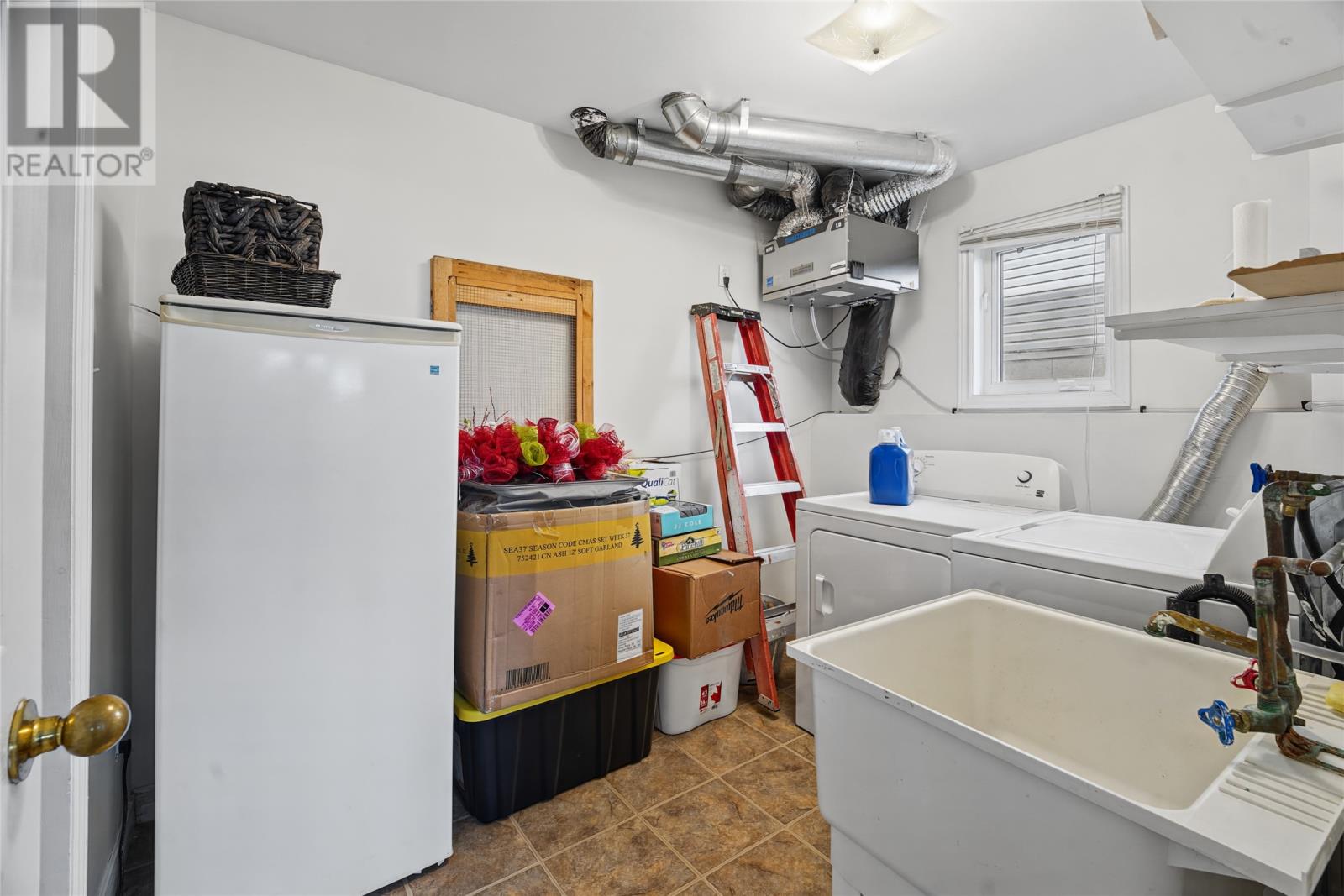 9 Eastbourne Crescent Property Photo 18