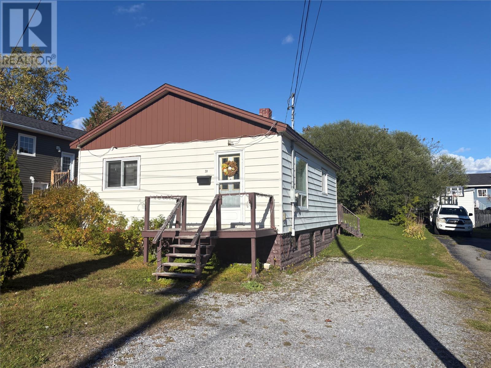 10 Linds Road Property Photo 1