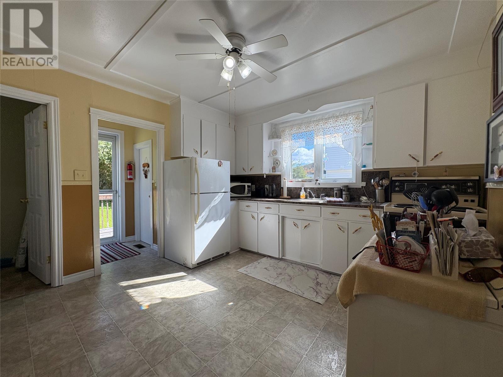 10 Linds Road Property Photo 6