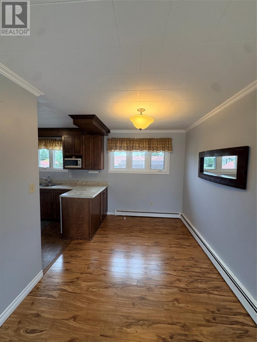 8 Fairview Street Property Photo 12