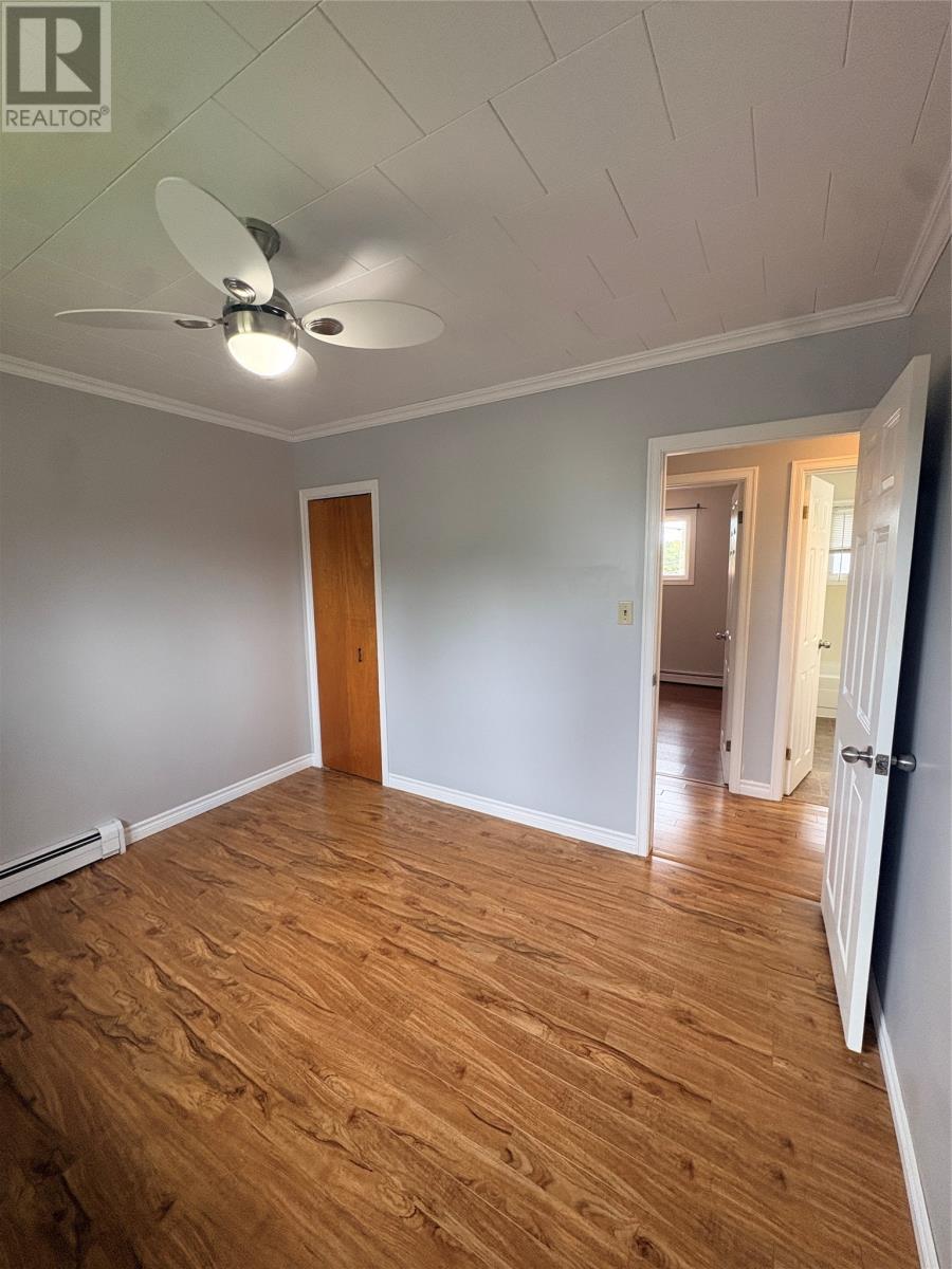8 Fairview Street Property Photo 17