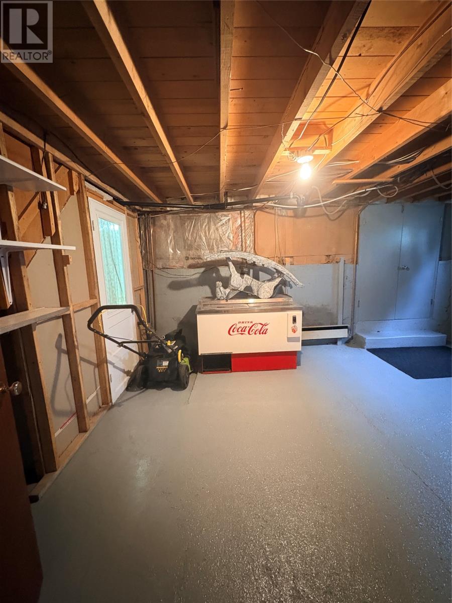 8 Fairview Street Property Photo 25