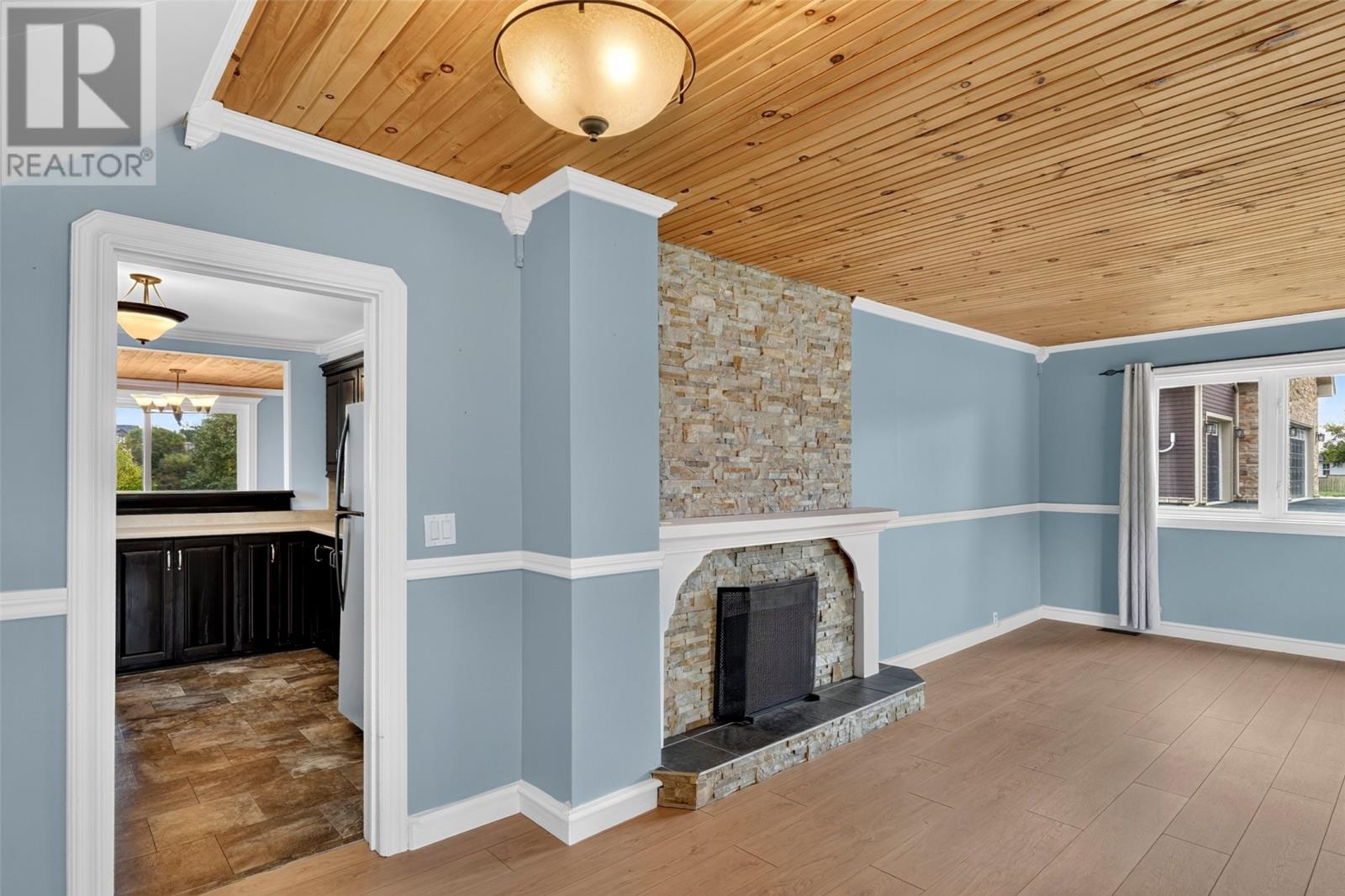 32 Water Street Property Photo 30