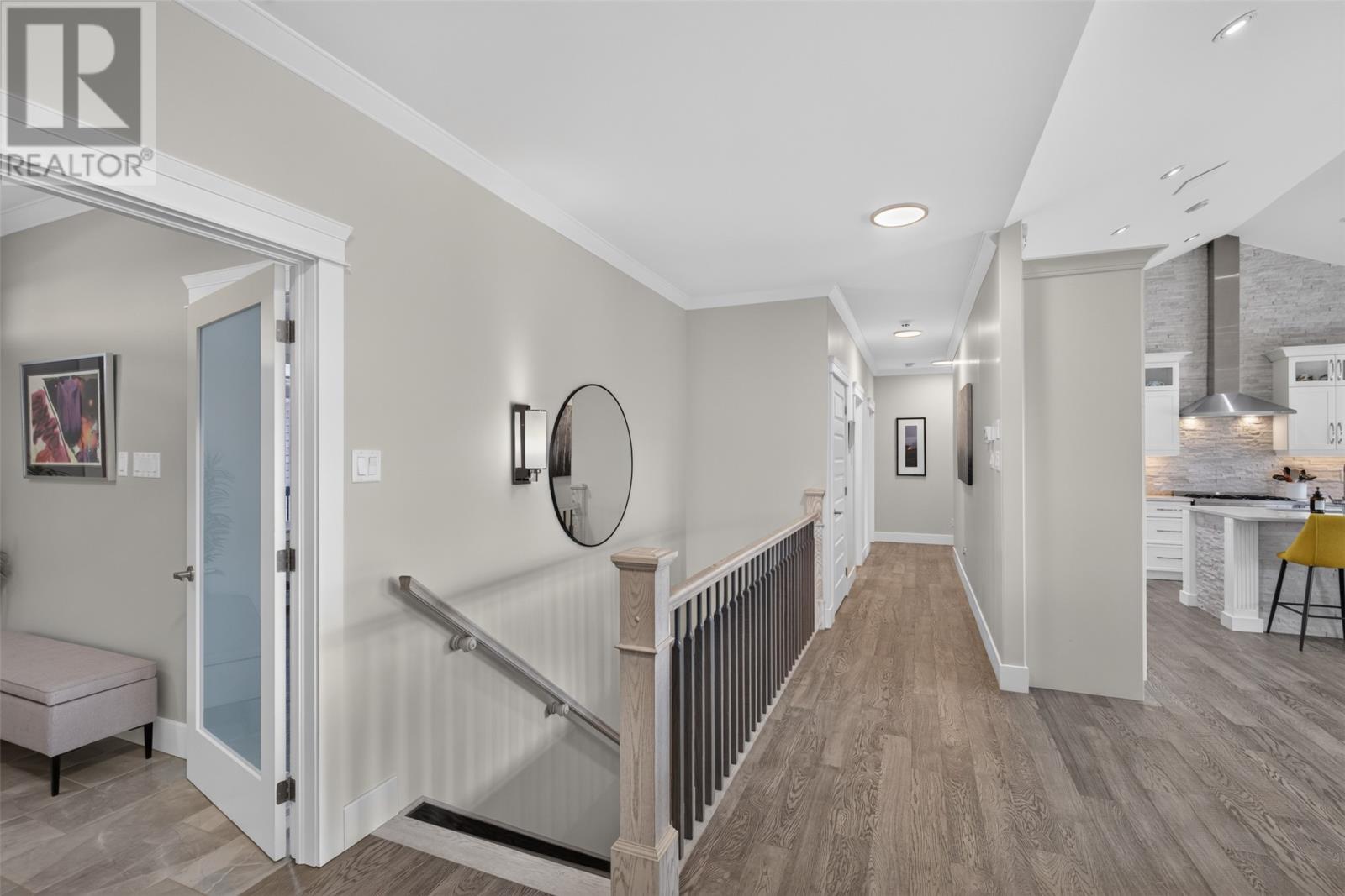 34 Edgewater Lane Property Photo 13