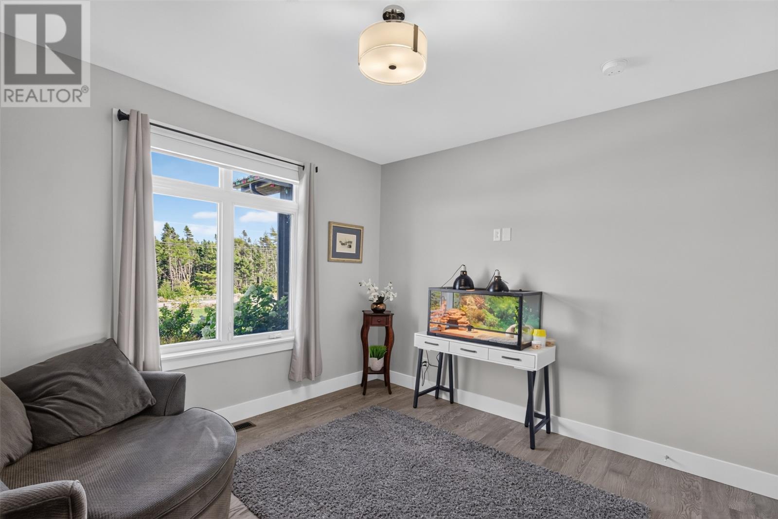 34 Edgewater Lane Property Photo 27