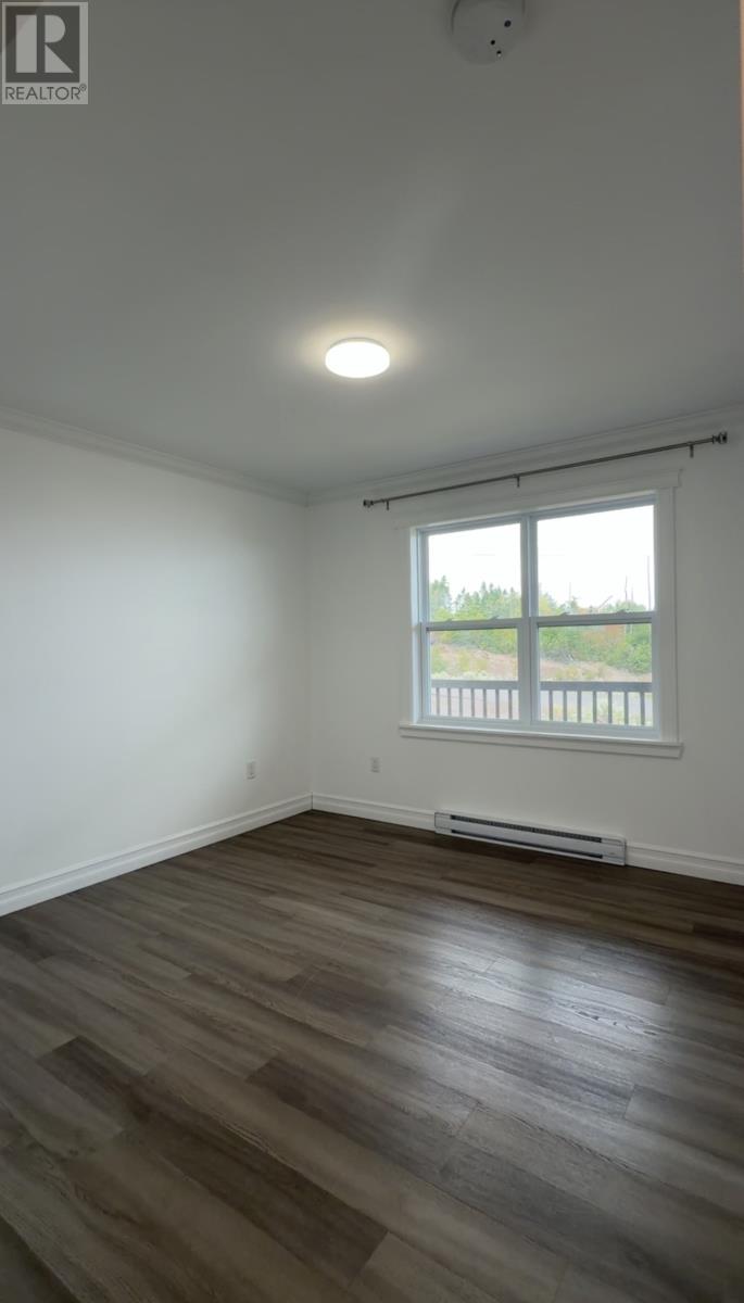 6 South West Crescent Property Photo 17