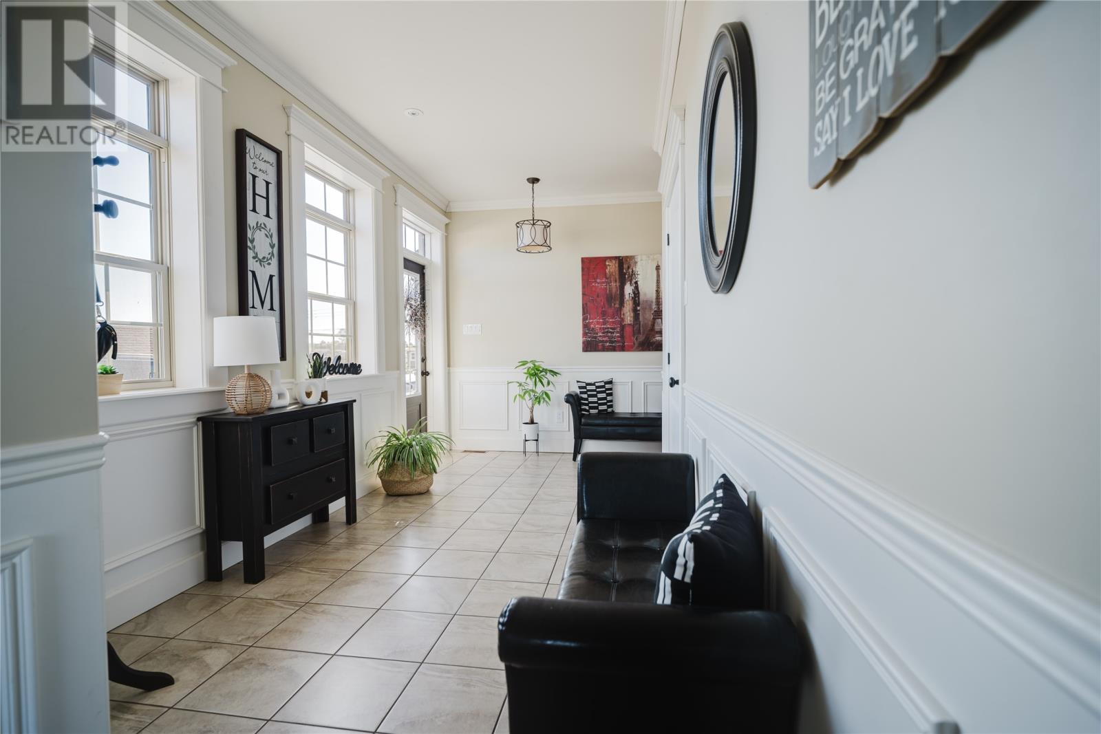 17 Dock Point Street Property Photo 7