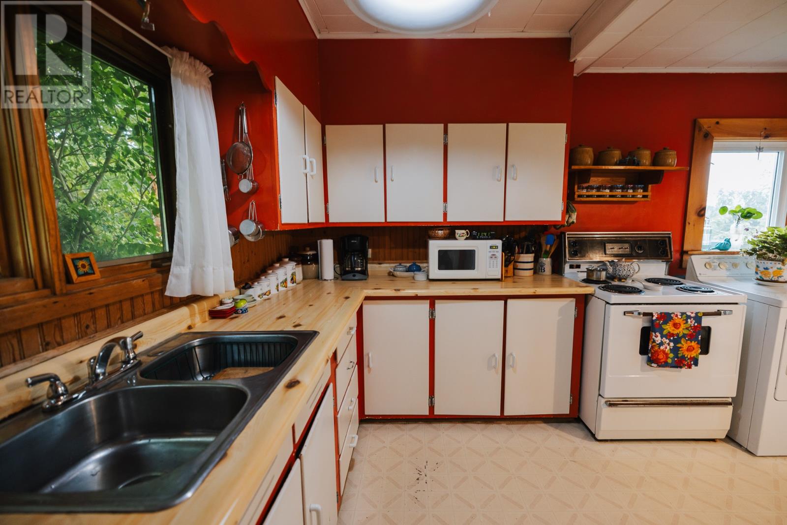 43 Hillcrest Road Property Photo 16