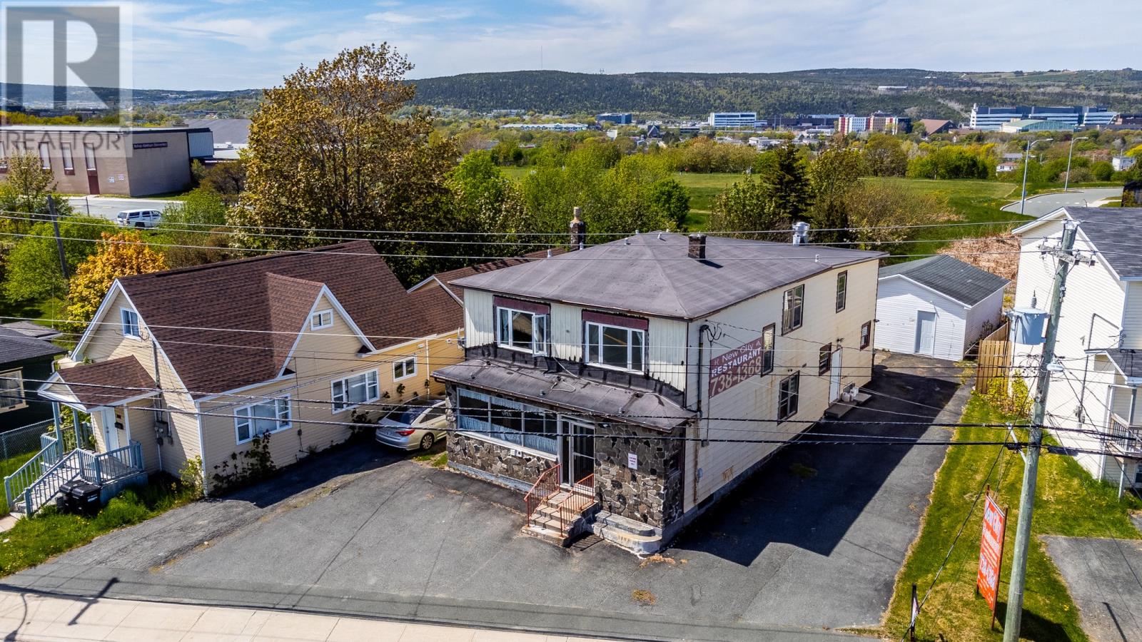 210 Pennywell Road Property Photo 2