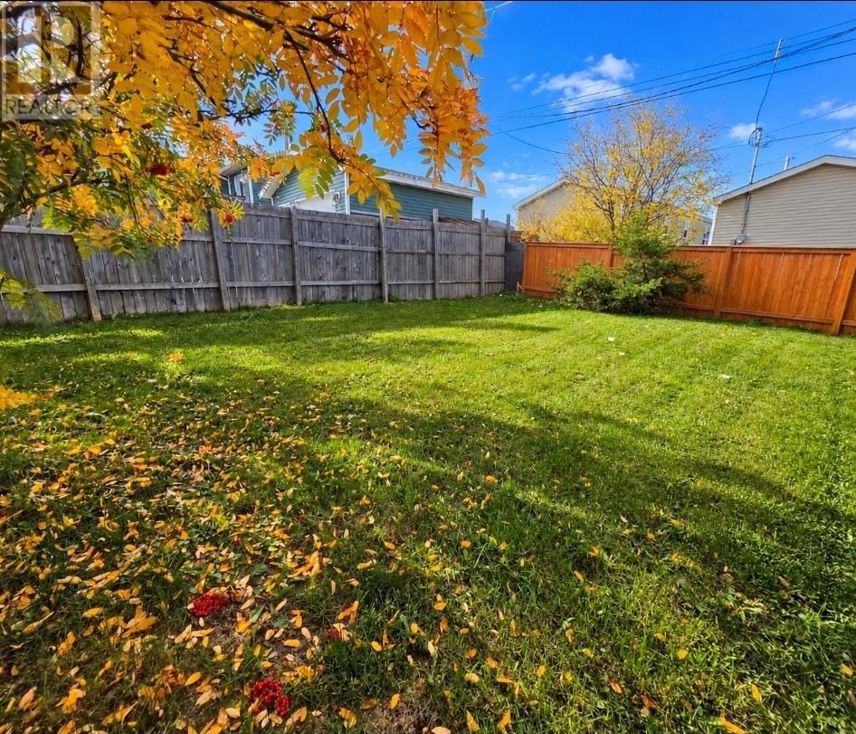 5 Squires Avenue Property Photo 3