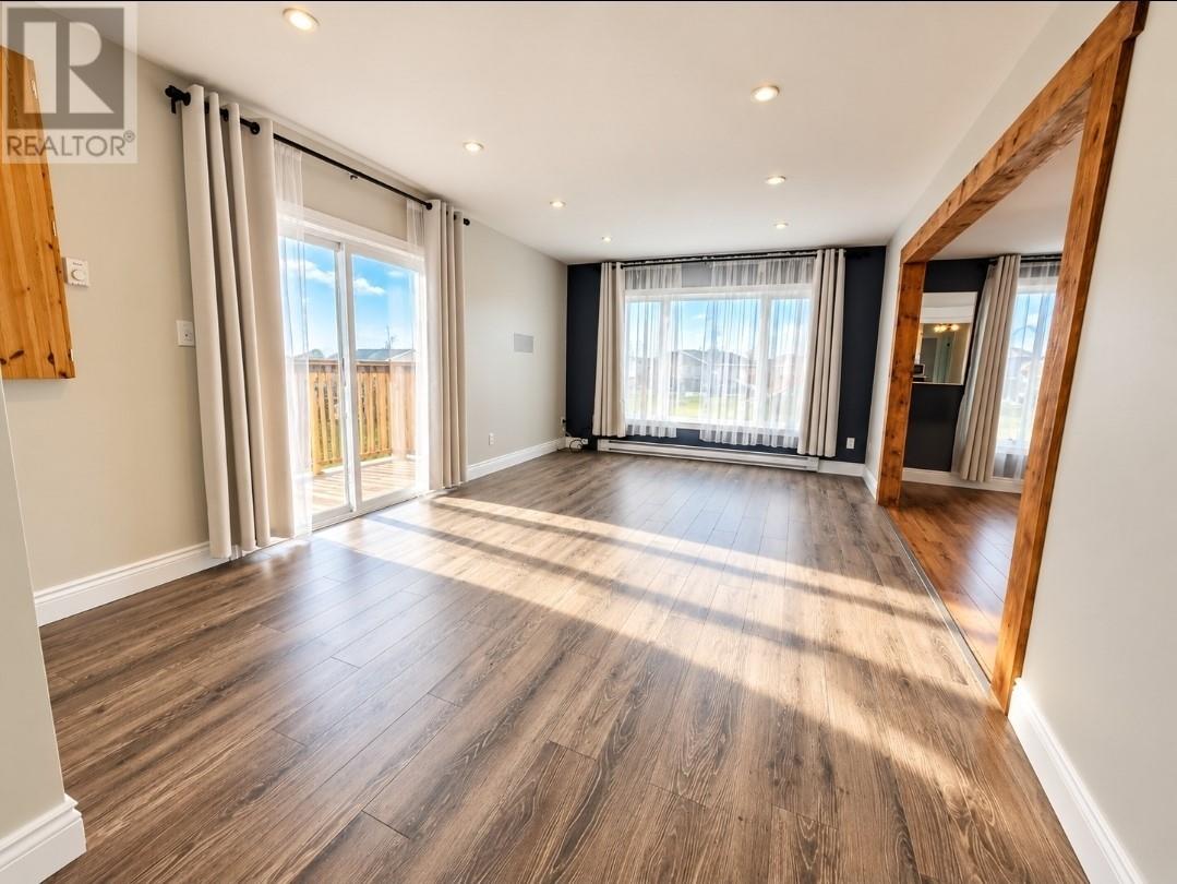 5 Squires Avenue Property Photo 10