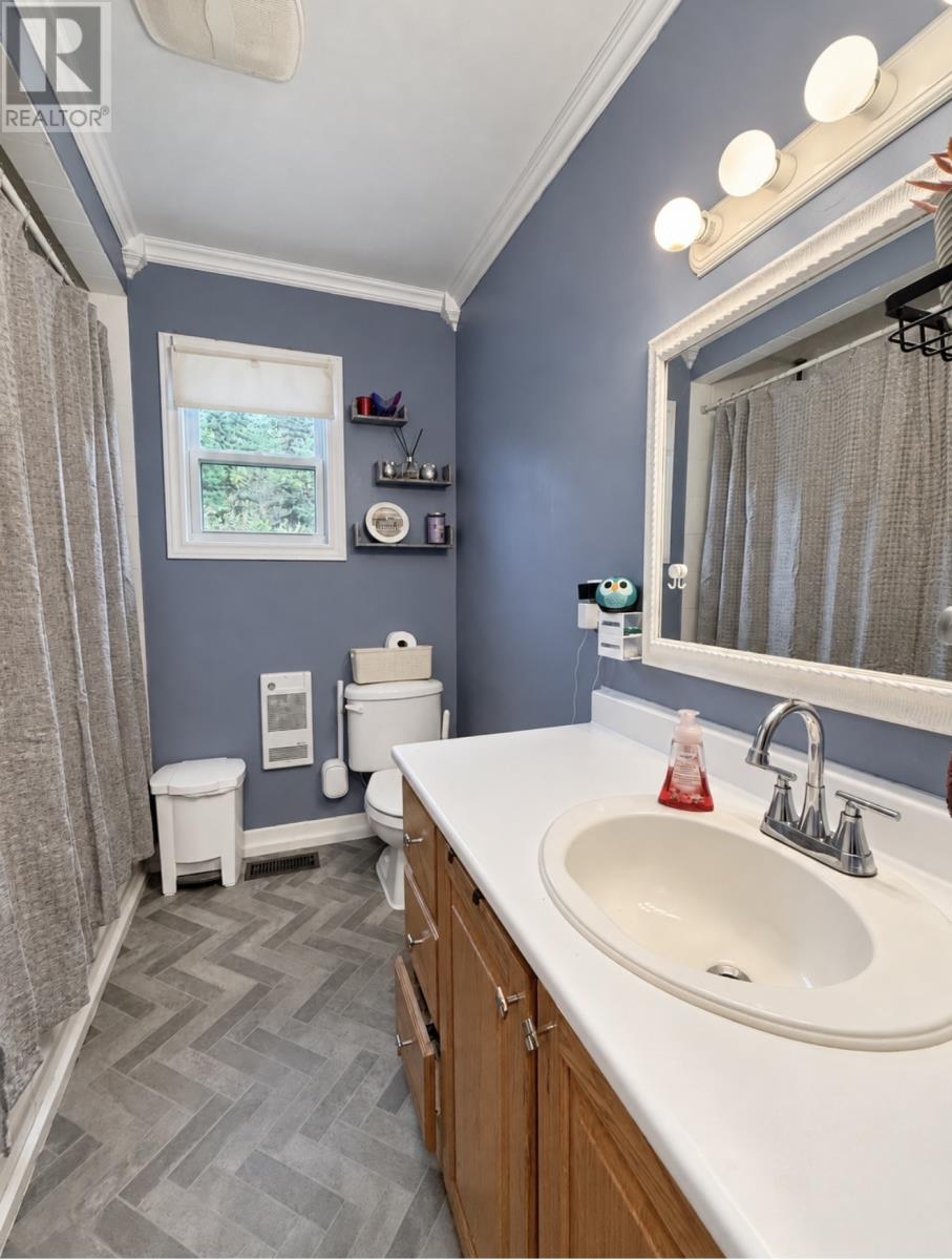 1063 Random Island Road Property Photo 10