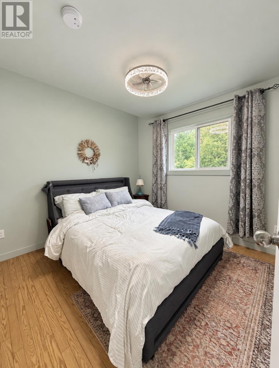 1063 Random Island Road Property Photo 13