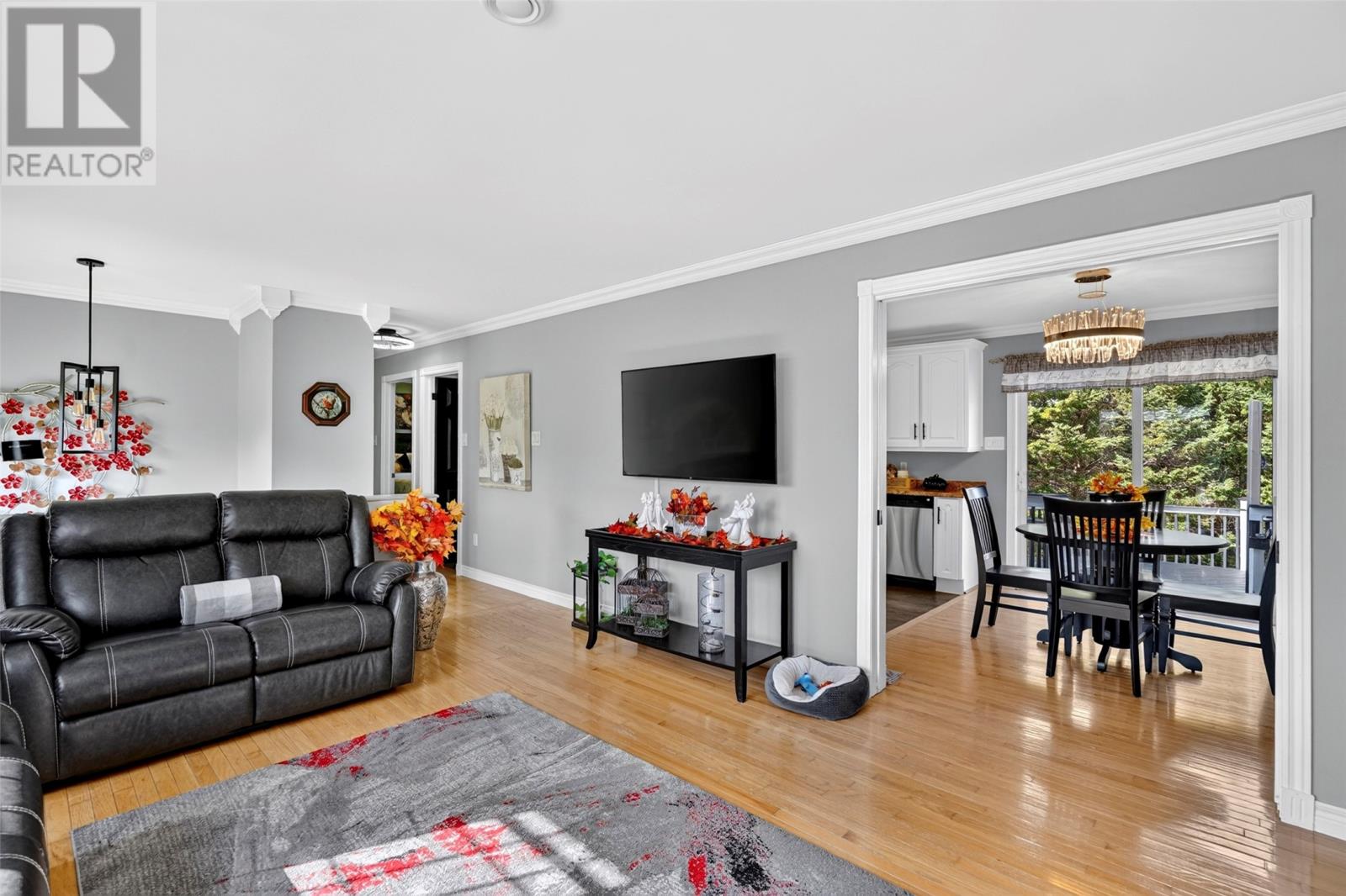 18 Shaheen Crescent Property Photo 6