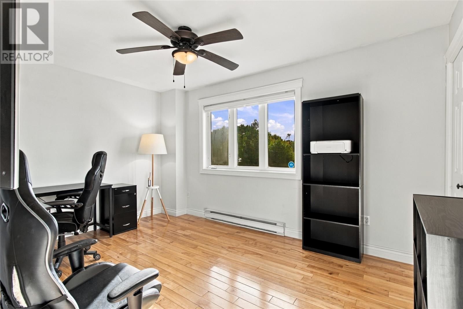 37 Cambridge Crescent Property Photo 27