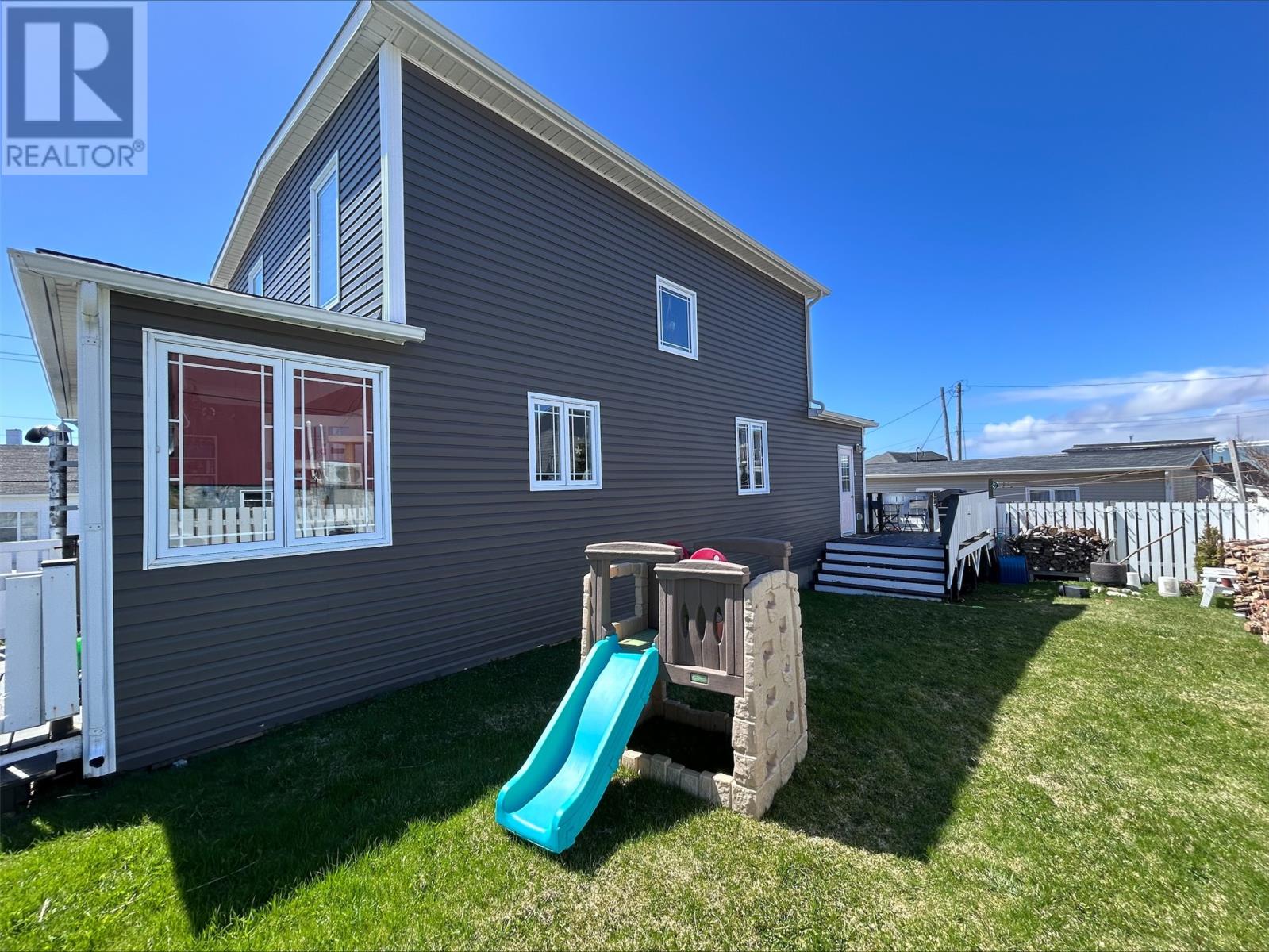 1 Elizabeth Avenue Property Photo 6