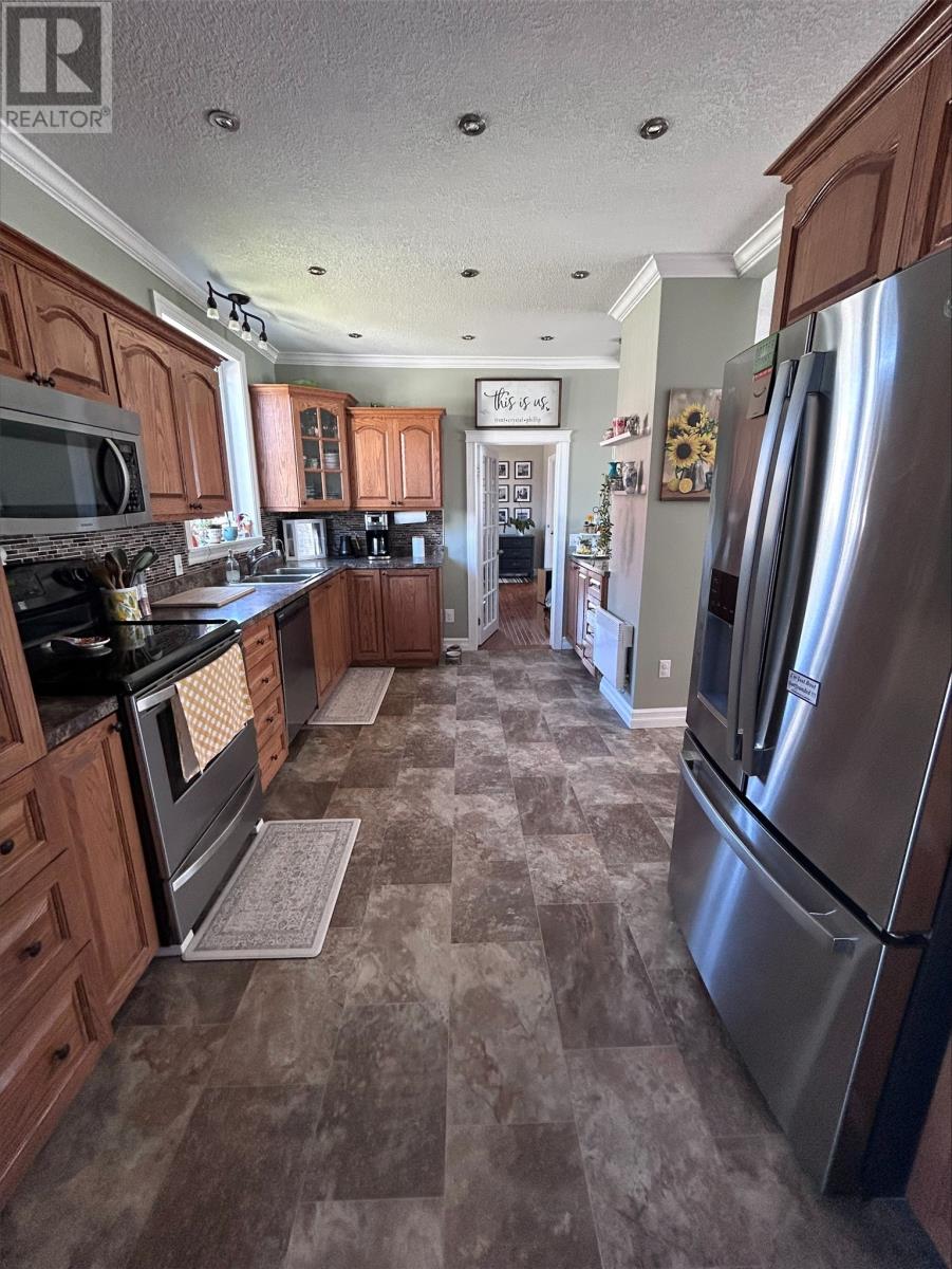 1 Elizabeth Avenue Property Photo 7