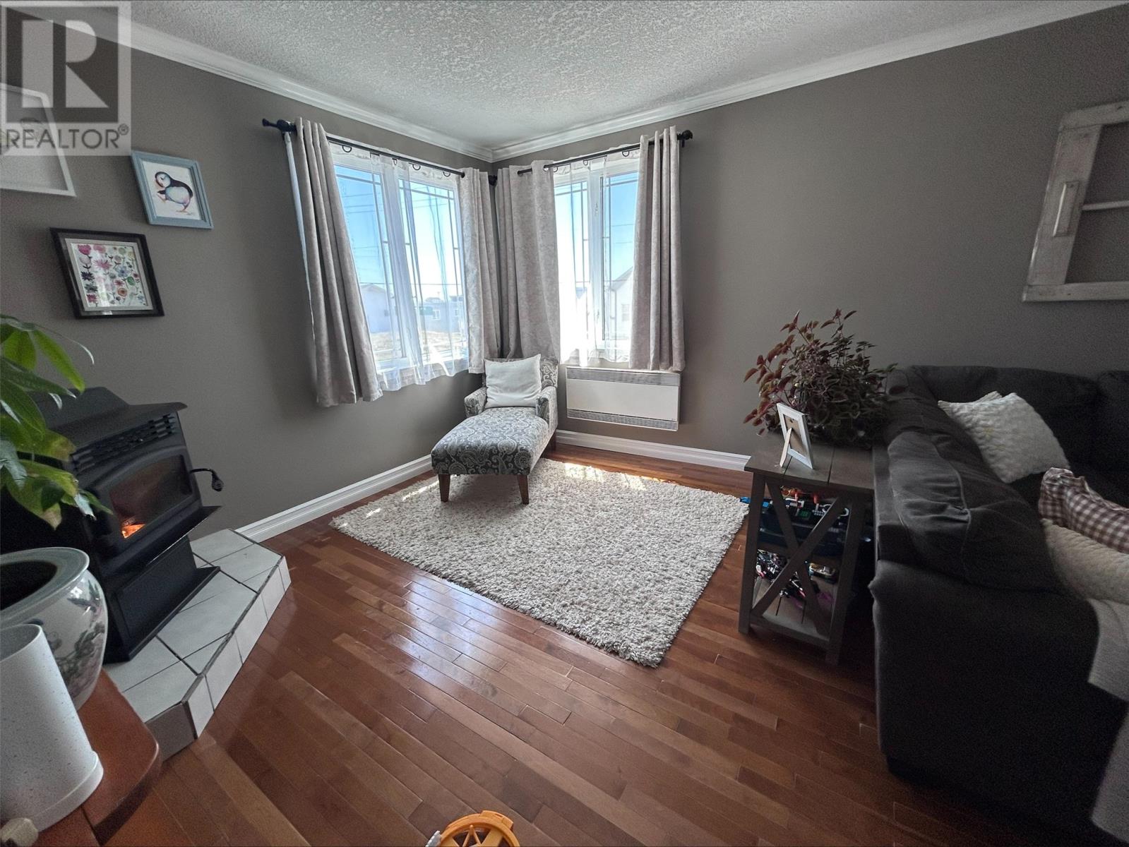 1 Elizabeth Avenue Property Photo 9