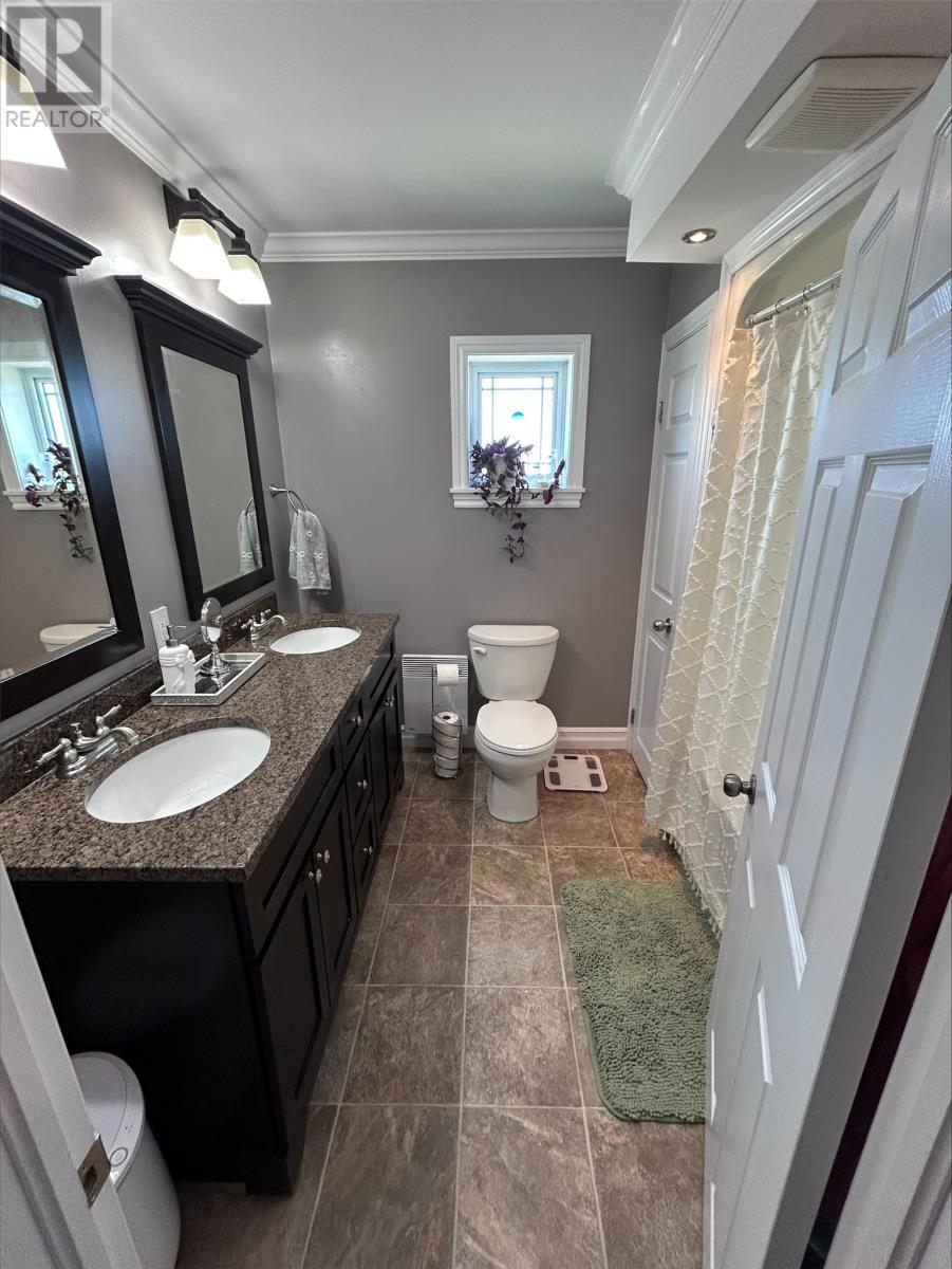 1 Elizabeth Avenue Property Photo 18