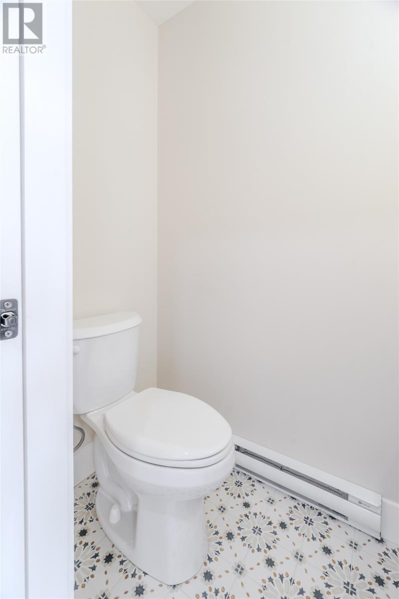 92 Trenton Drive Property Photo 11
