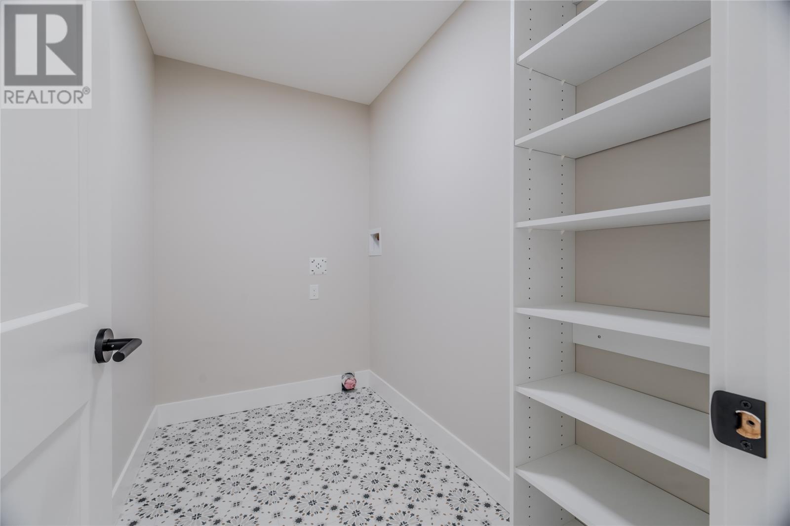 92 Trenton Drive Property Photo 25