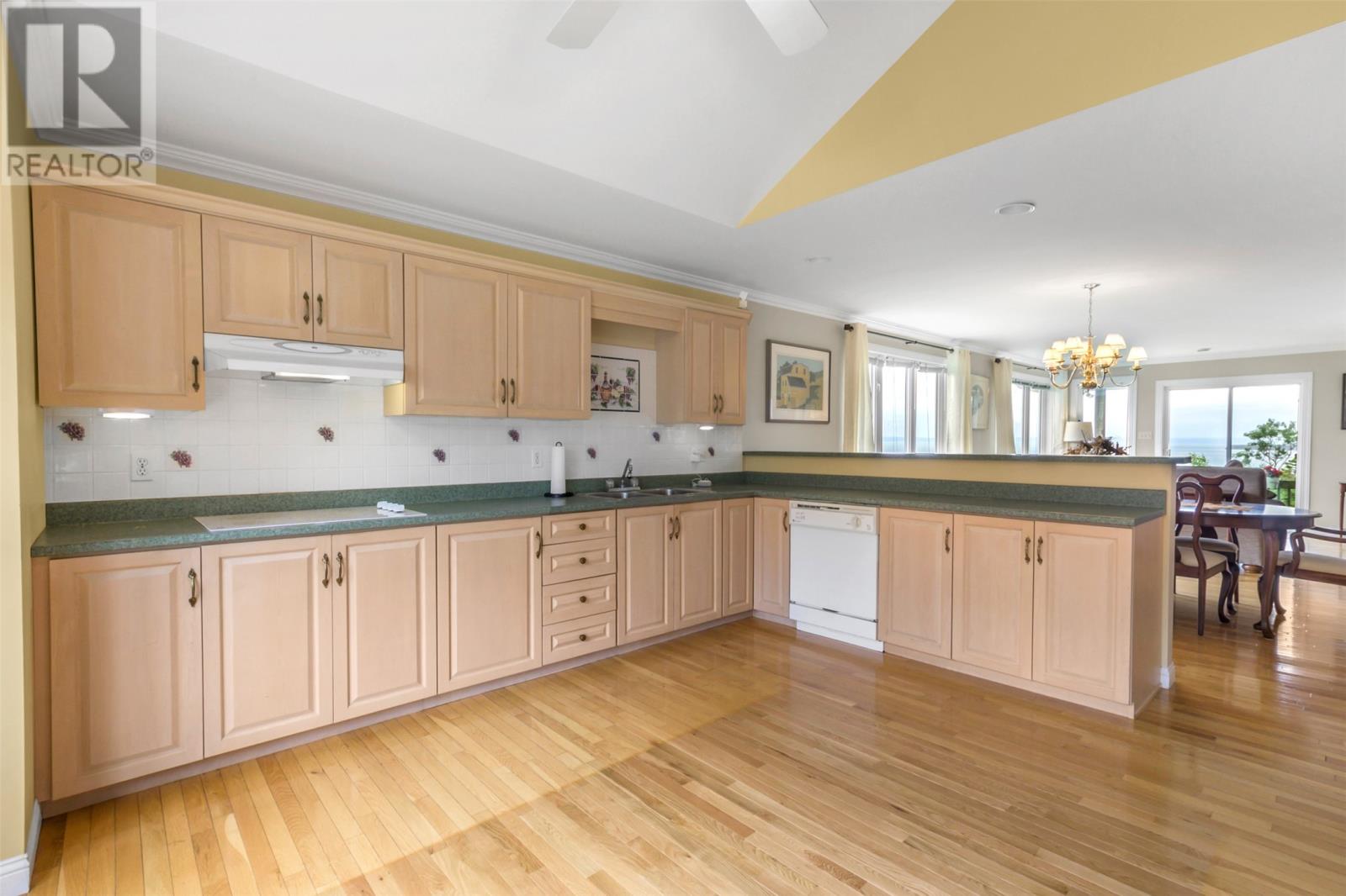 26 Spruce Hill Place Property Photo 6