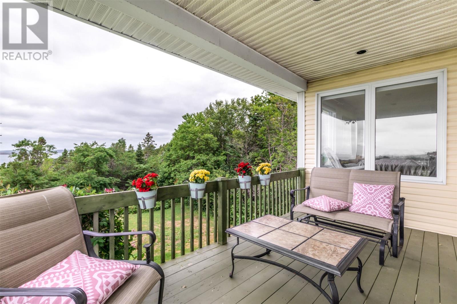 26 Spruce Hill Place Property Photo 19