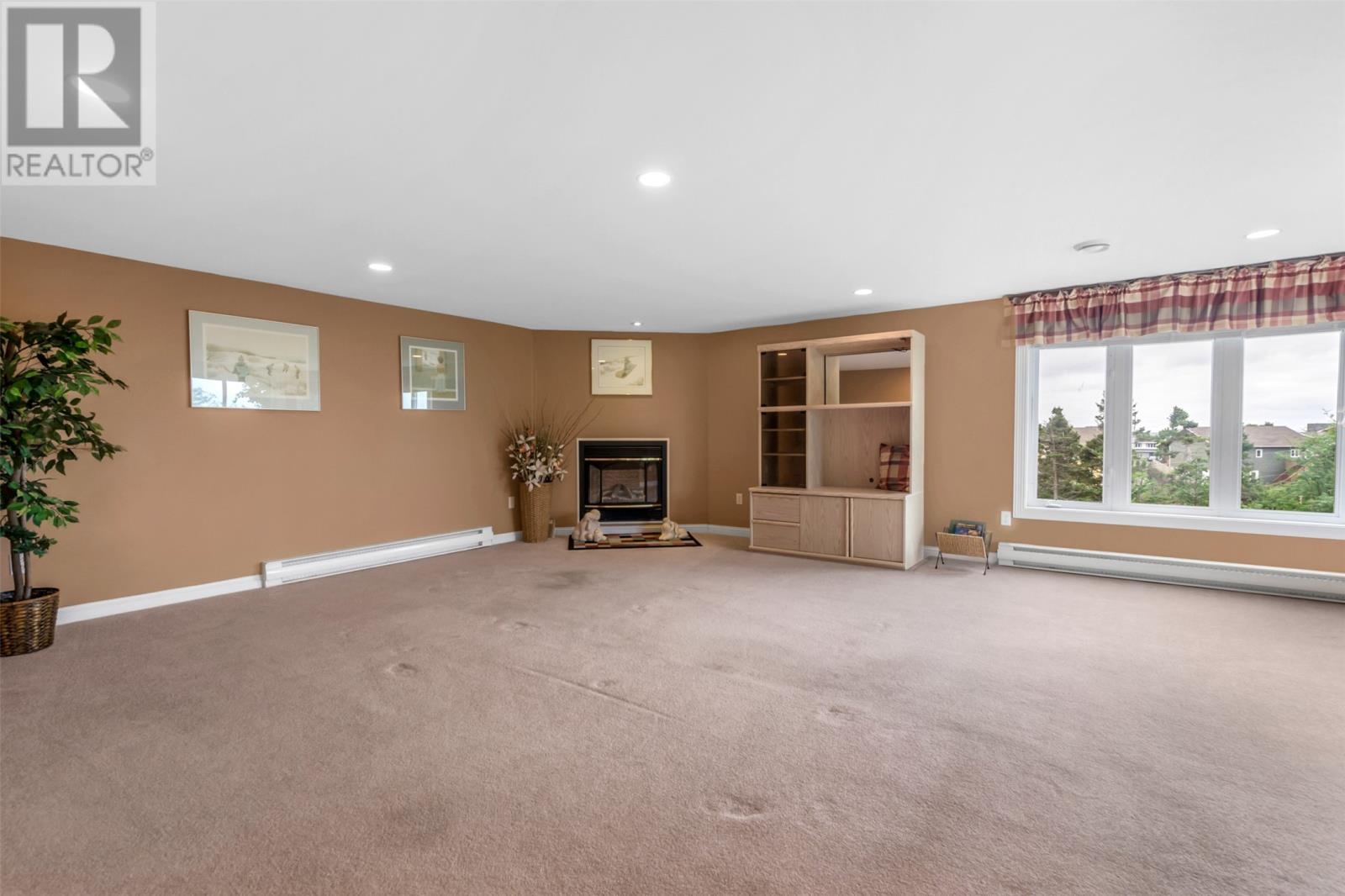 26 Spruce Hill Place Property Photo 28