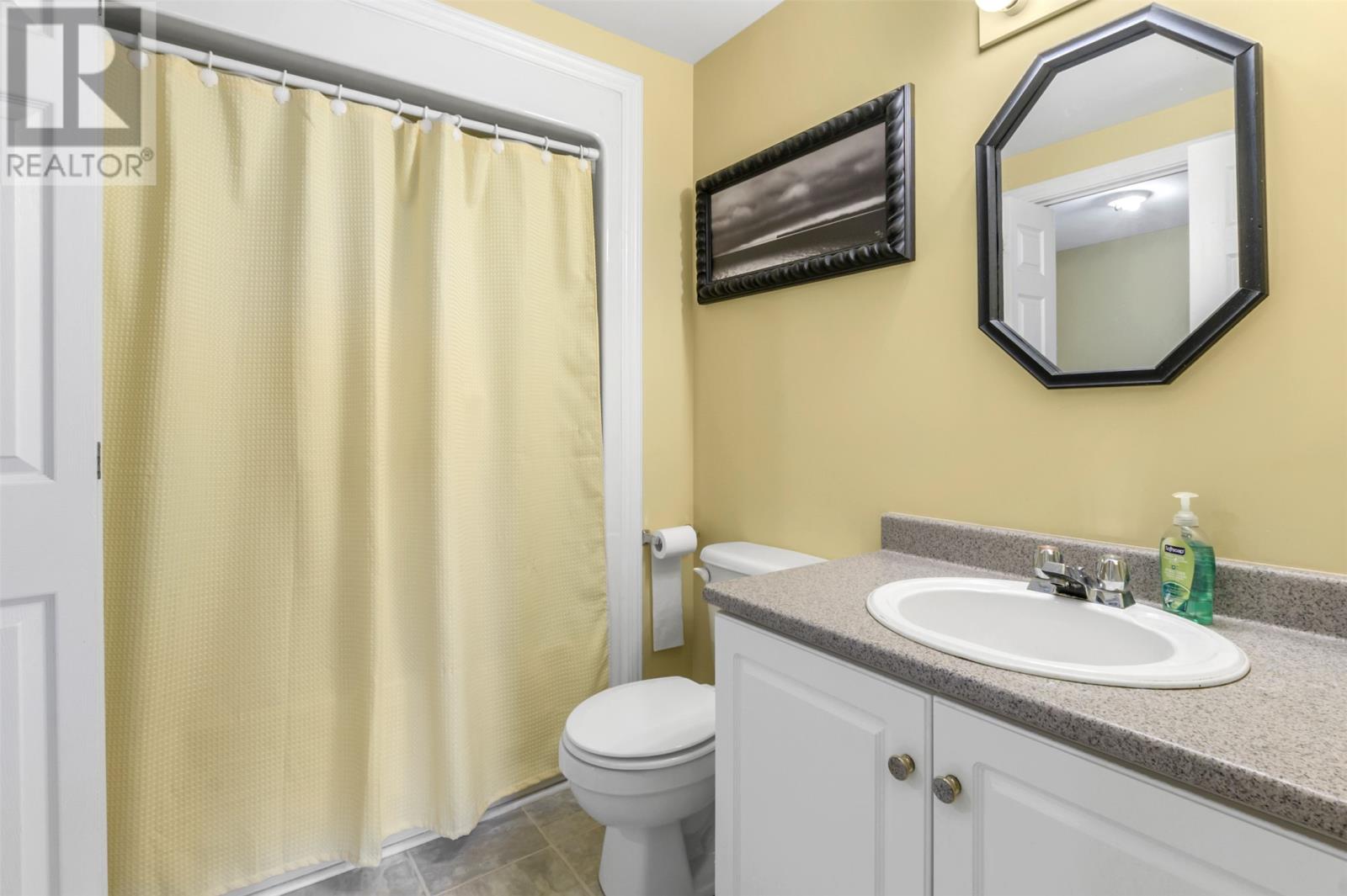 26 Spruce Hill Place Property Photo 30