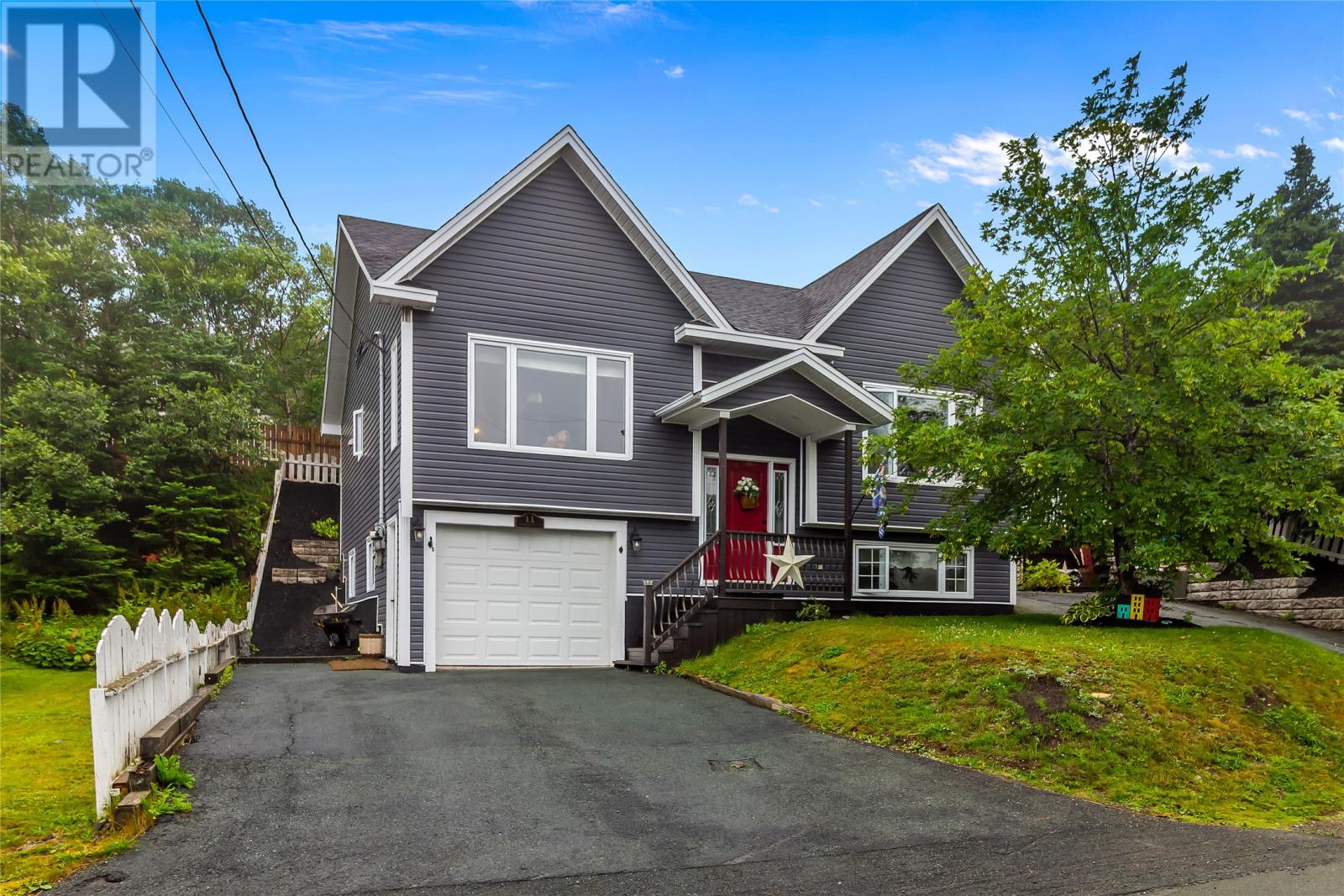 11 Whelans Crescent Property Photo 1