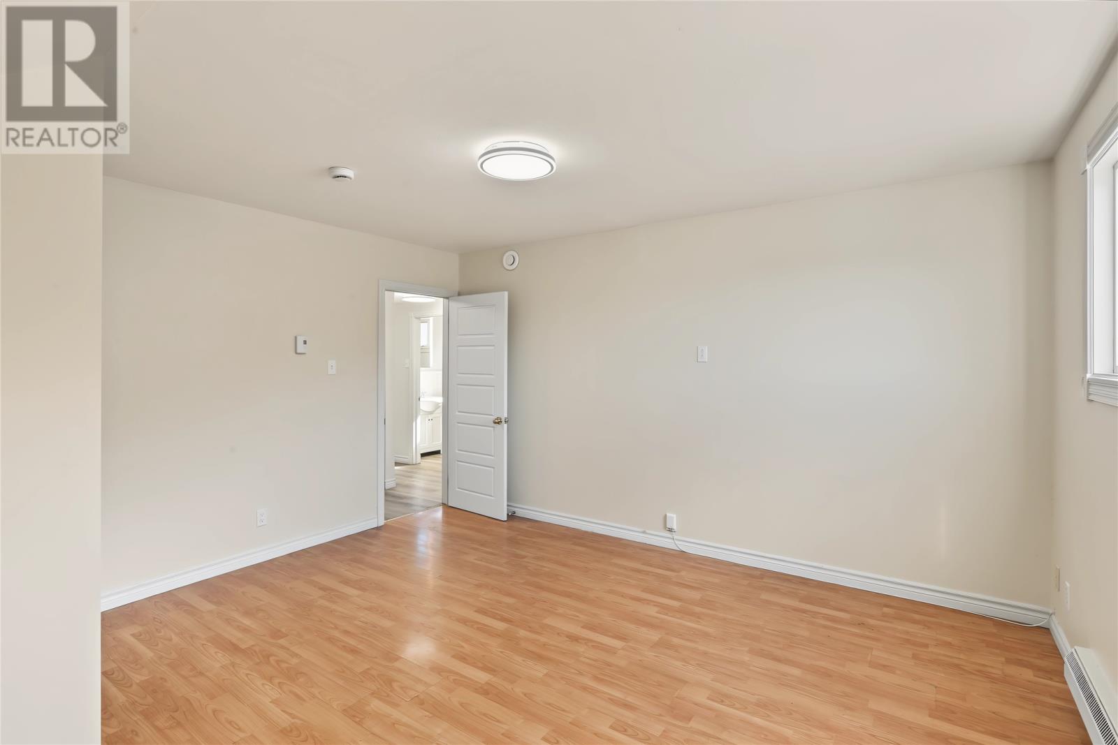 83 Viking Road Property Photo 38