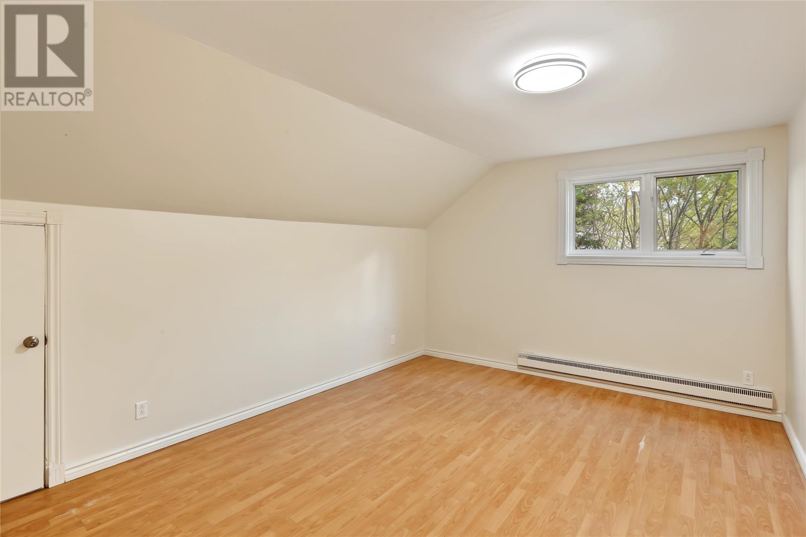83 Viking Road Property Photo 39