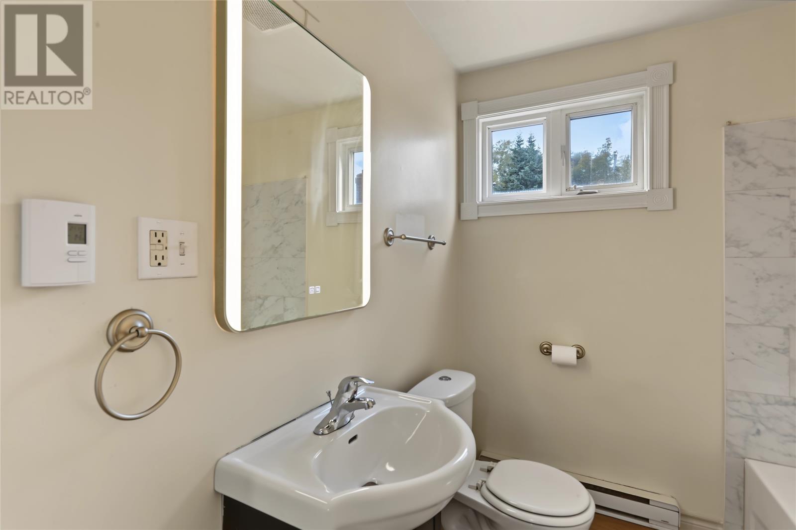 83 Viking Road Property Photo 41