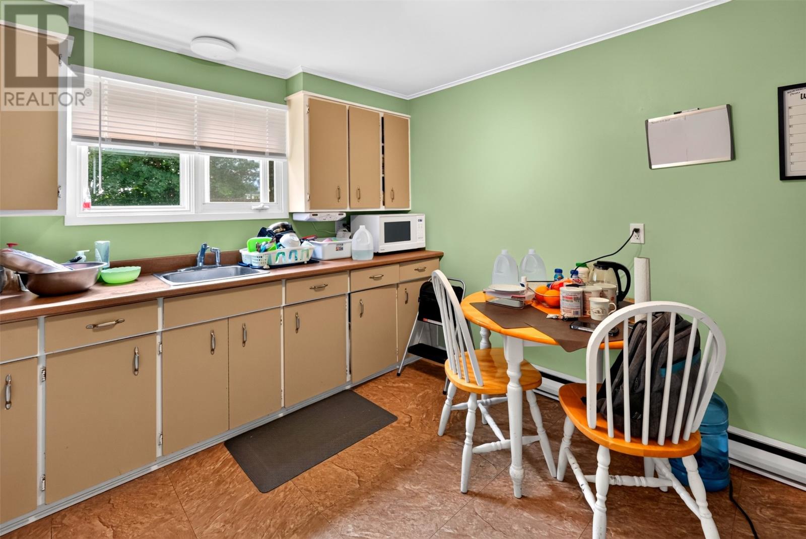 211 Canada Drive Property Photo 33