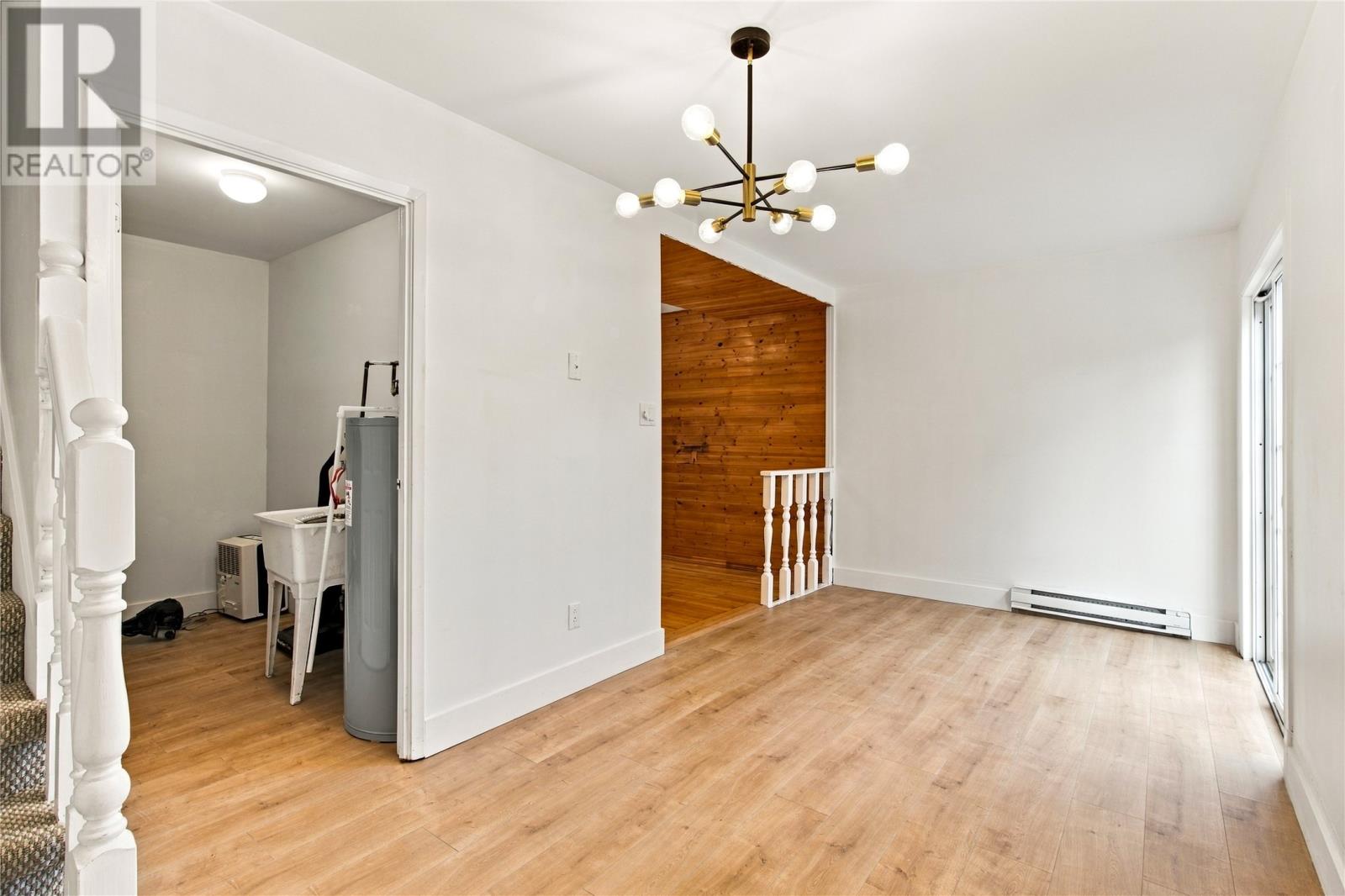 42 Mooney Crescent Property Photo 14