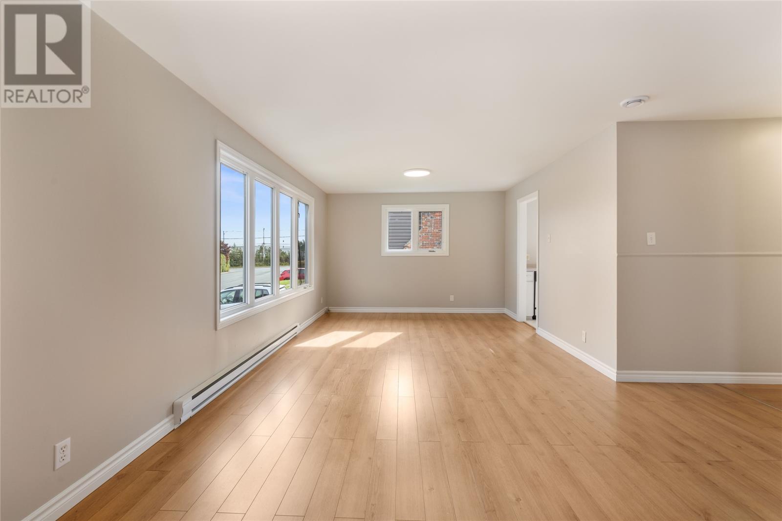 74 Fox Avenue Property Photo 4
