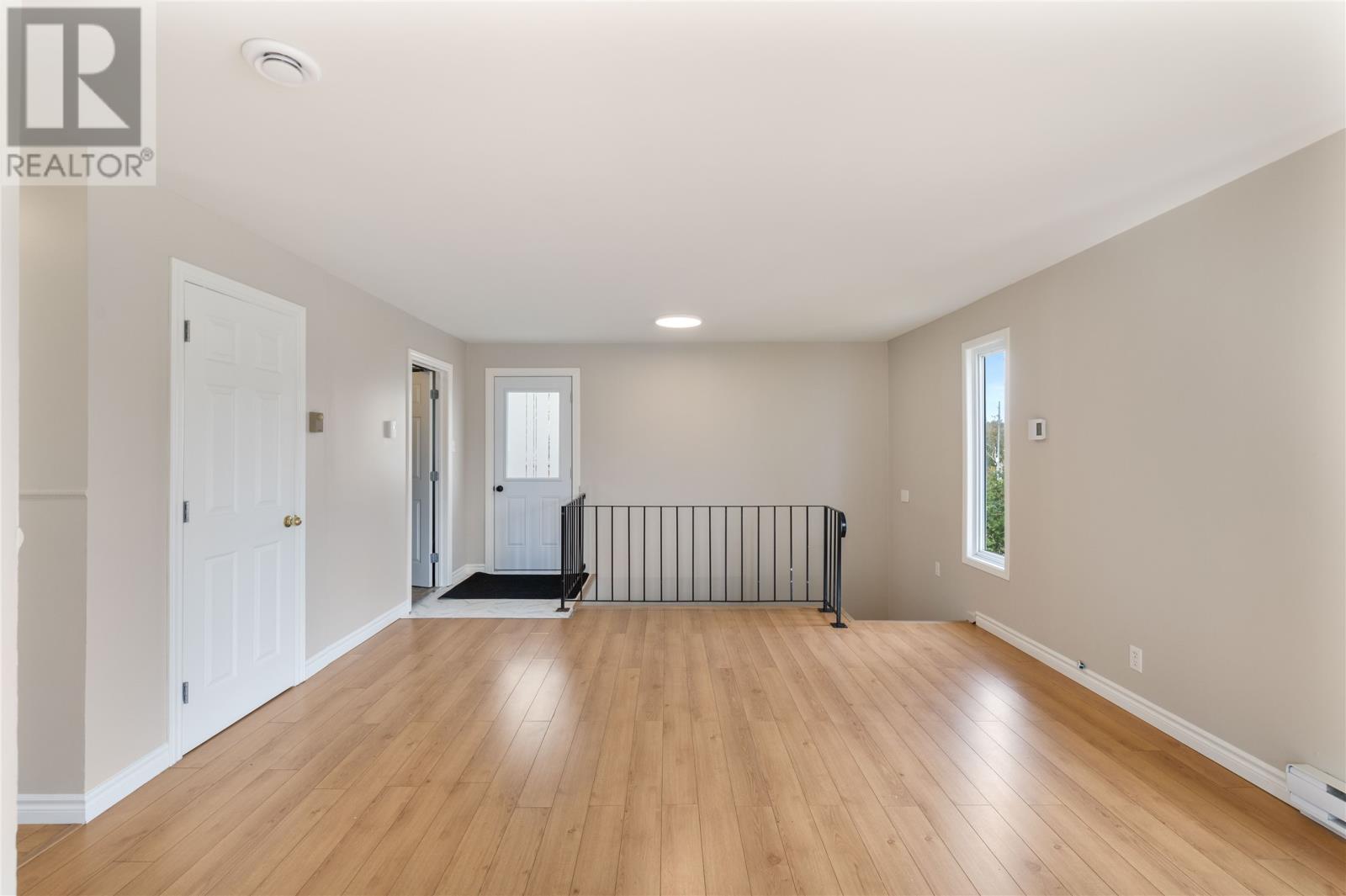74 Fox Avenue Property Photo 6