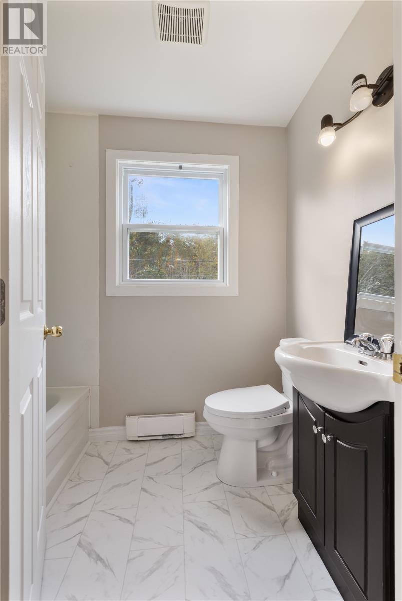 74 Fox Avenue Property Photo 14