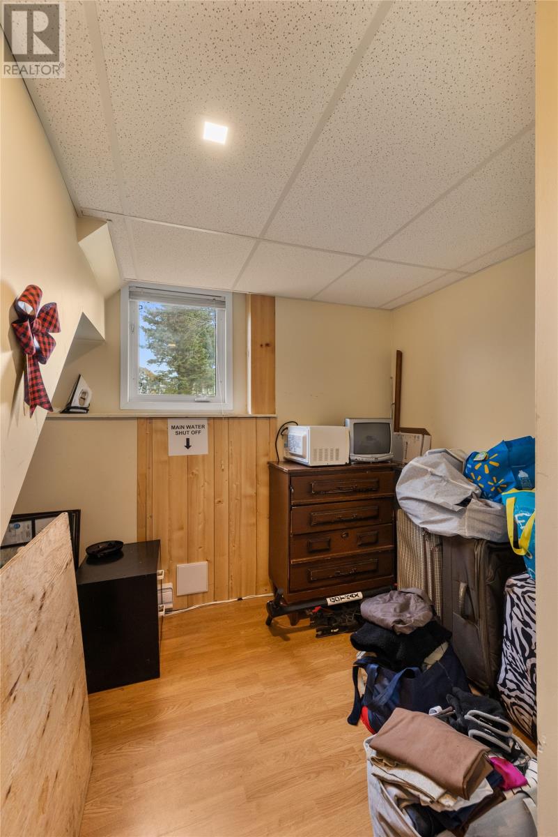 74 Fox Avenue Property Photo 17