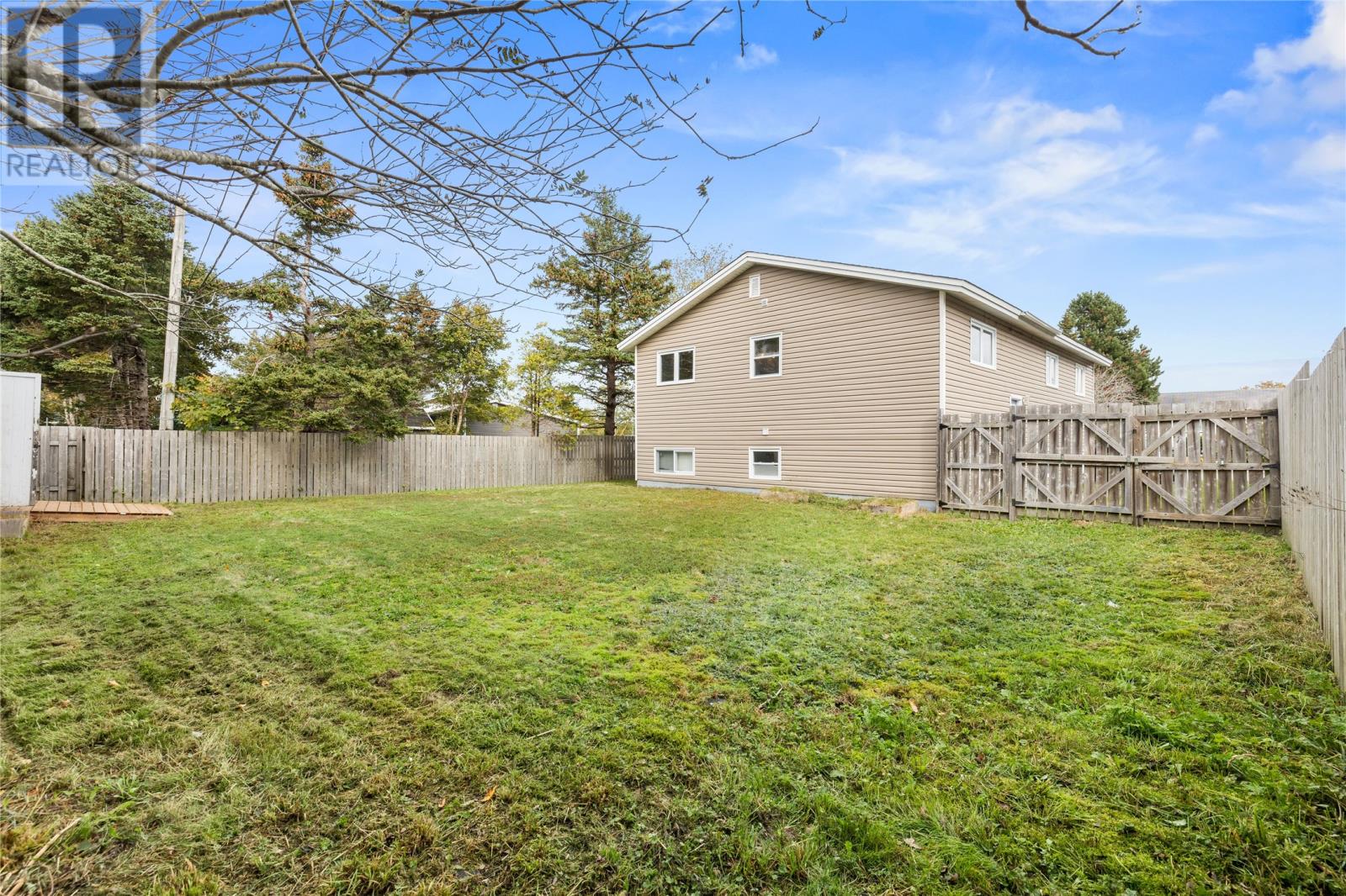 74 Fox Avenue Property Photo 32