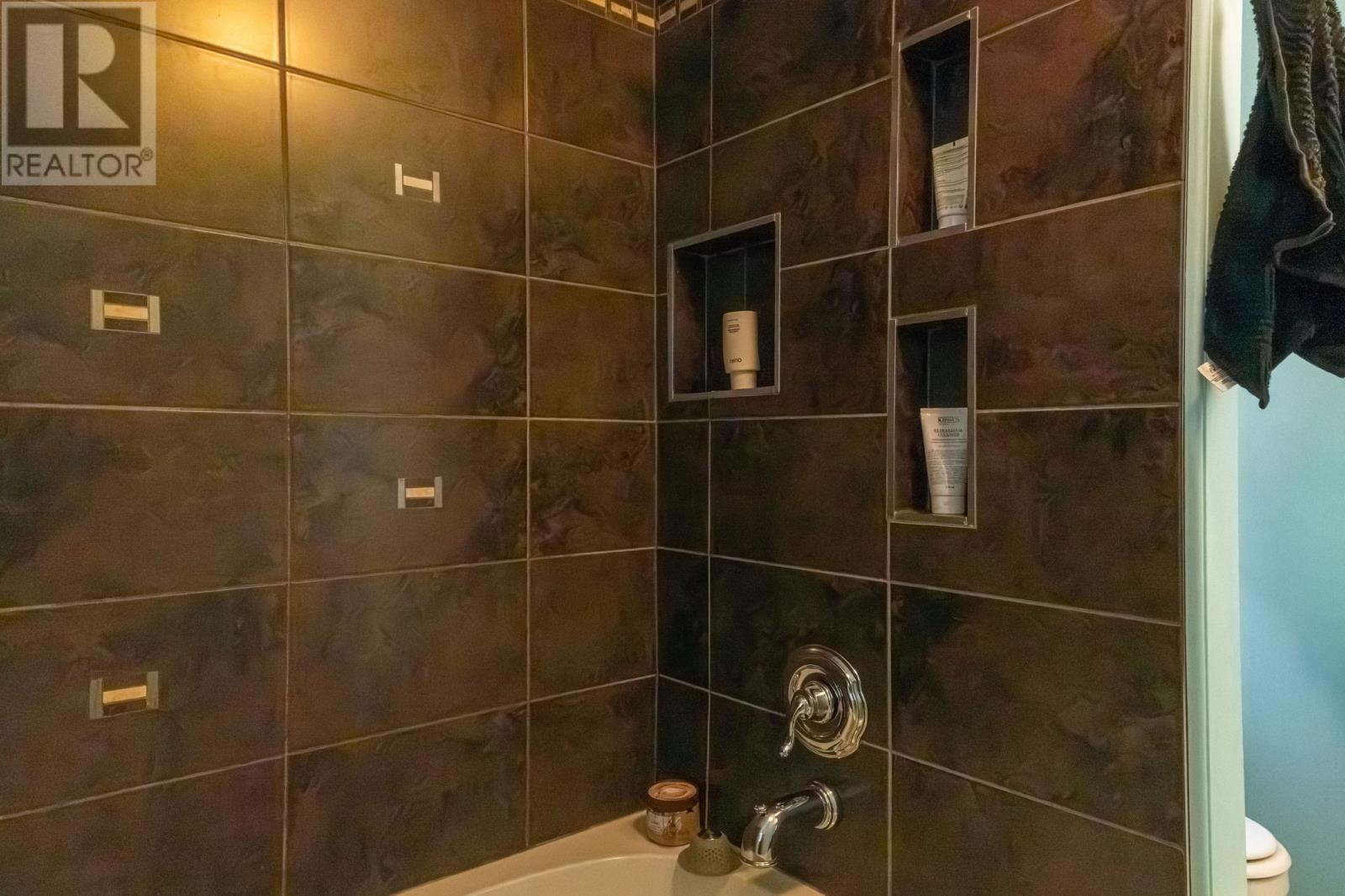 157 West Street Property Photo 13
